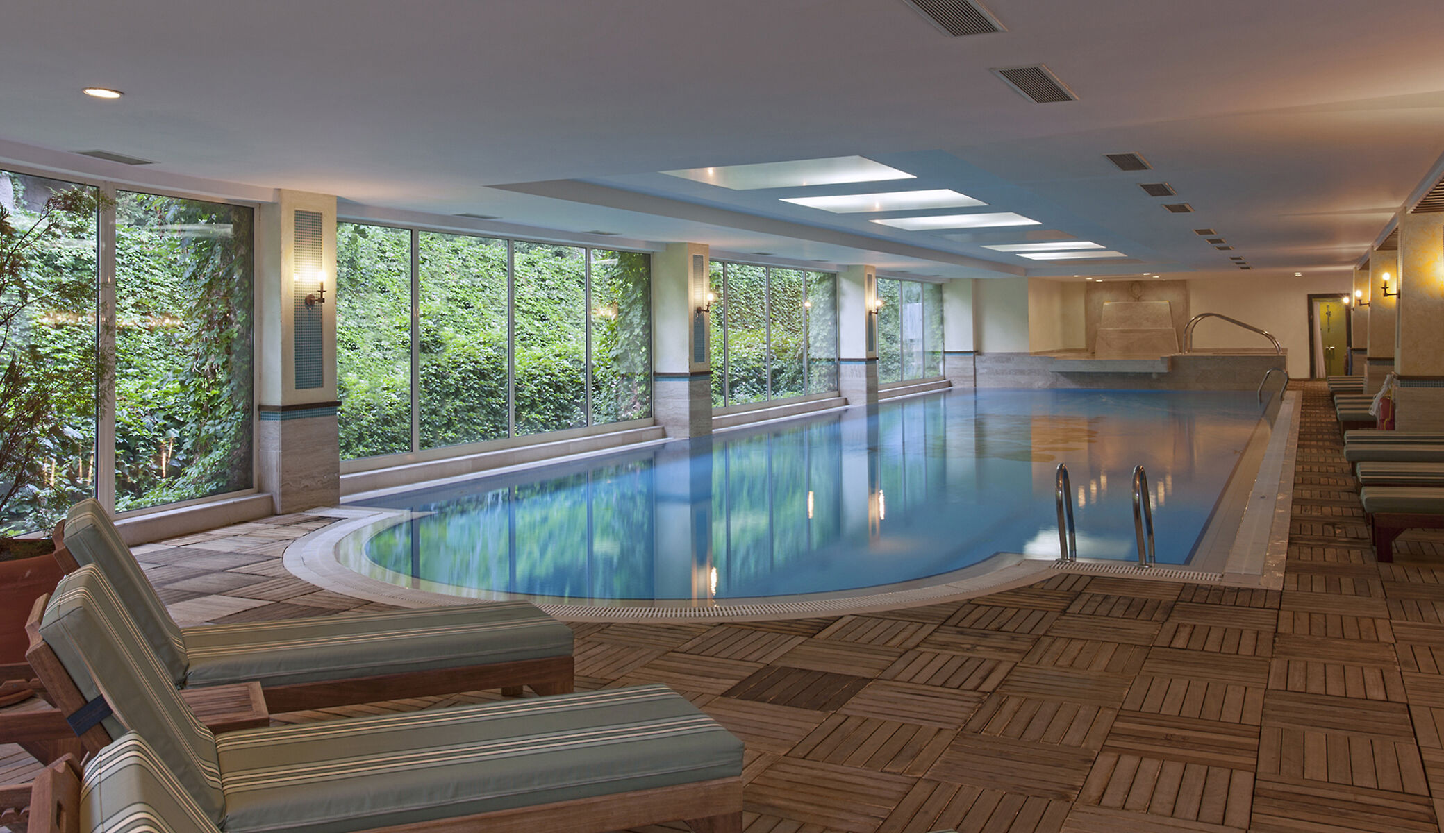 DOBEDAN BEACH RESORT COMFORT