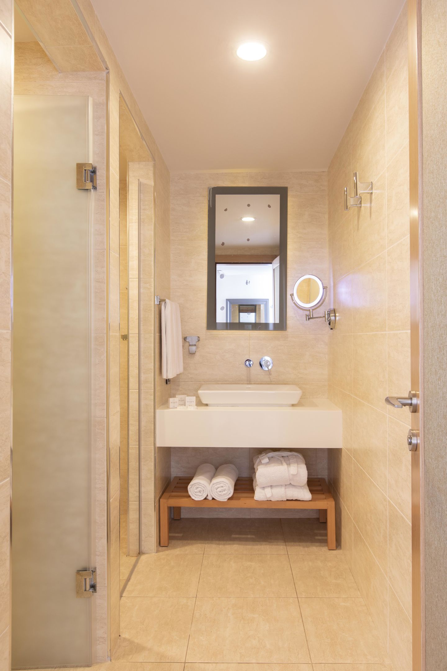 SENSES HOTEL 14+