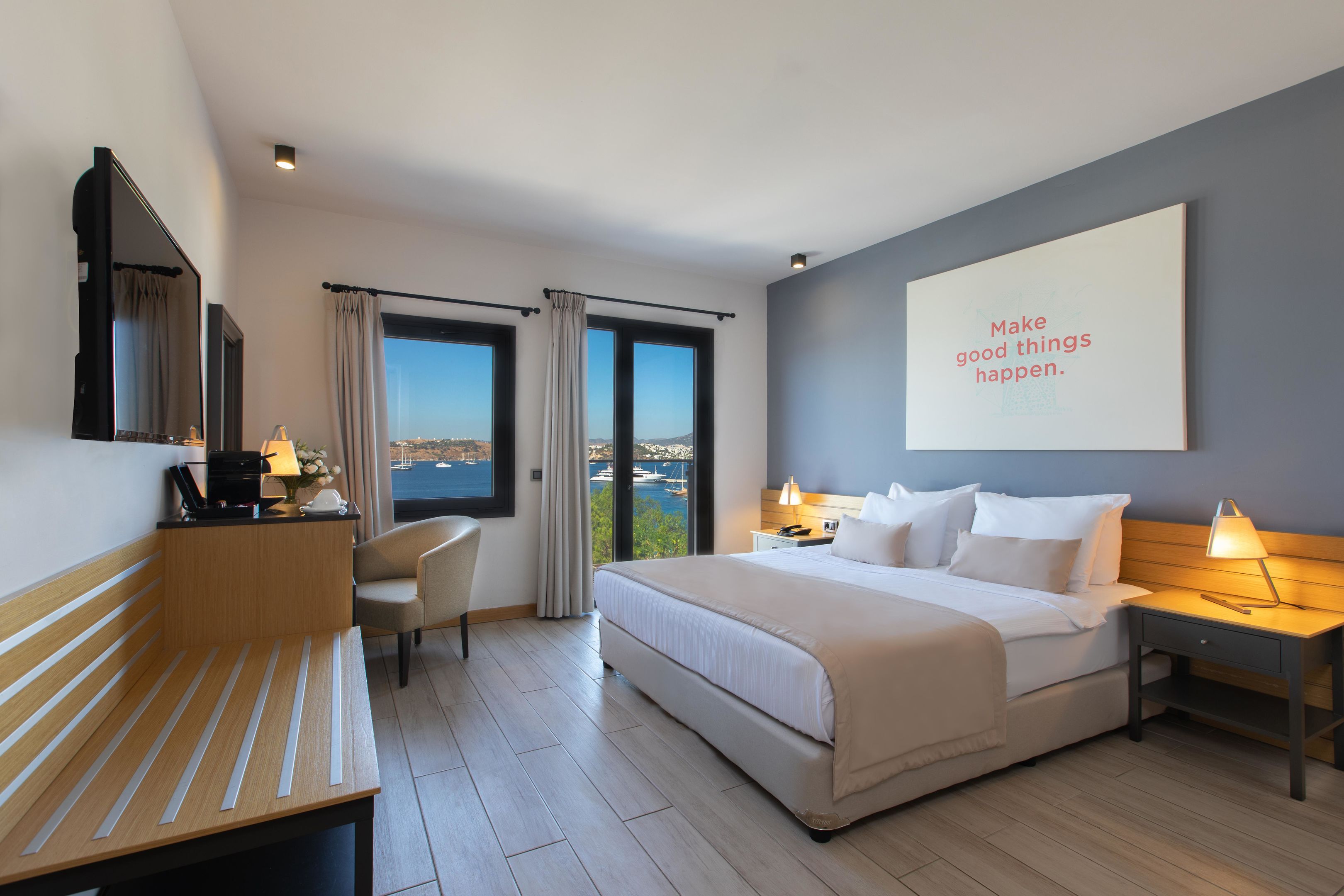 SENSES HOTEL 14+