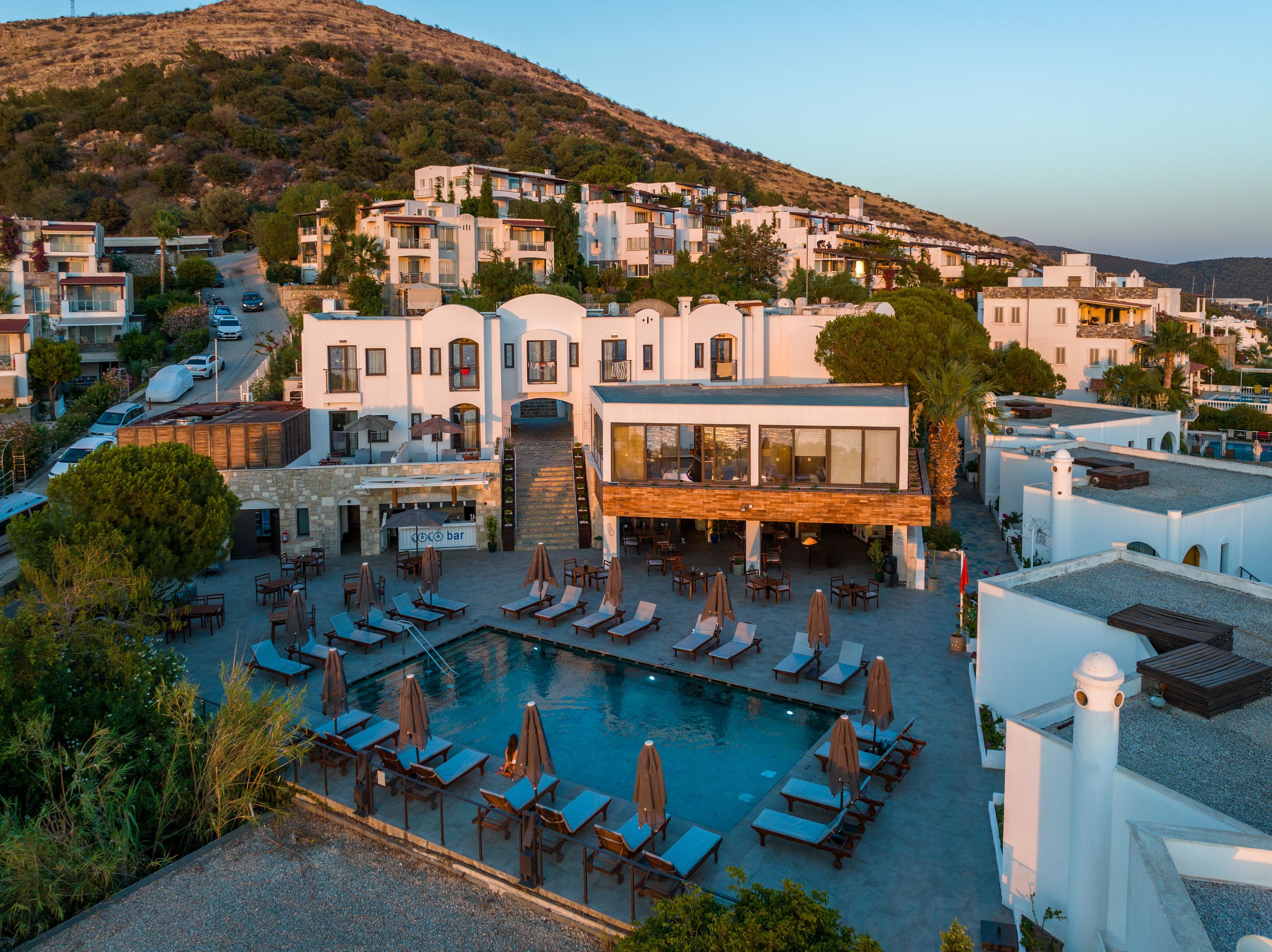 SENSES HOTEL 14+