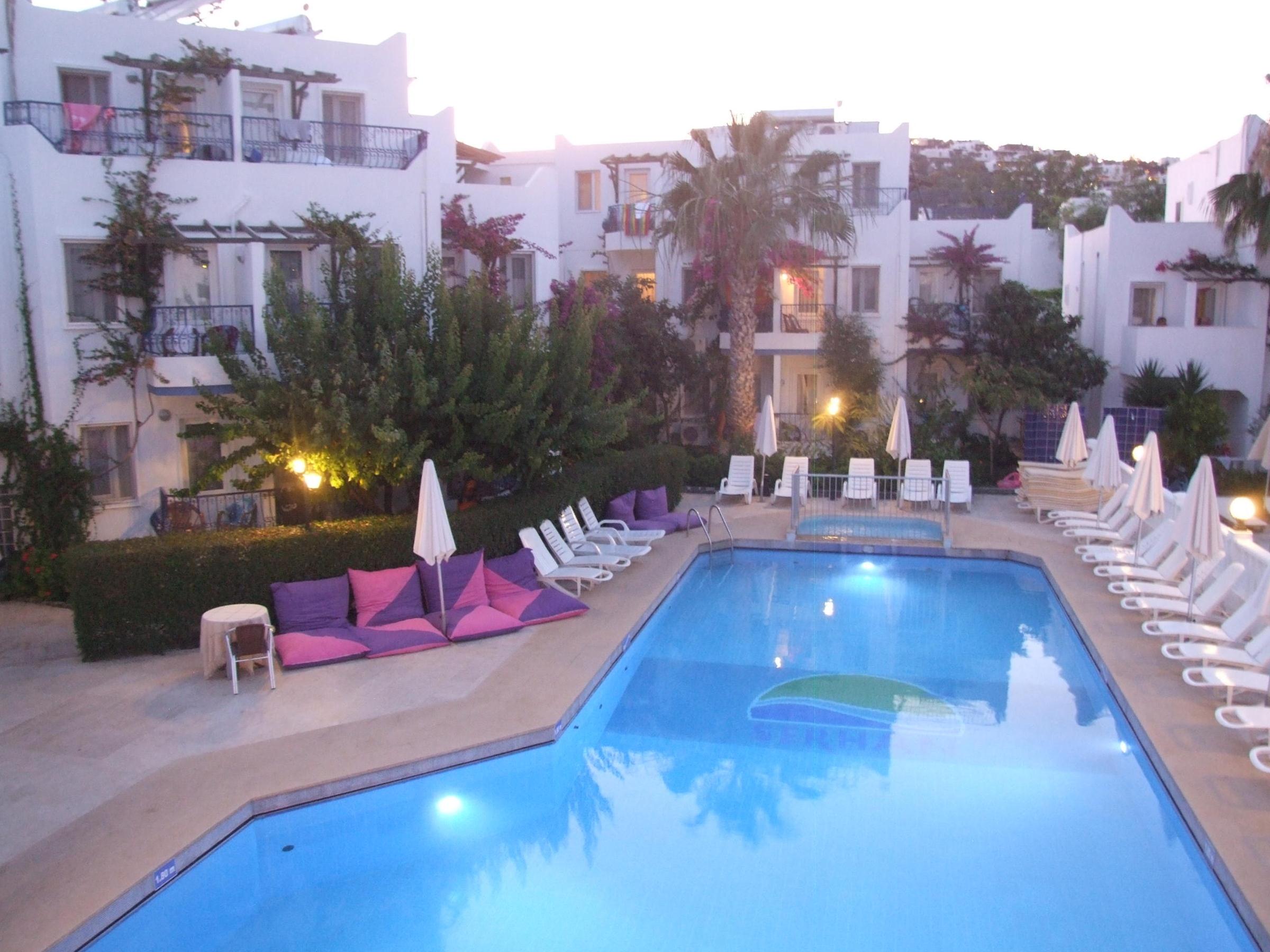 SERHAN HOTEL