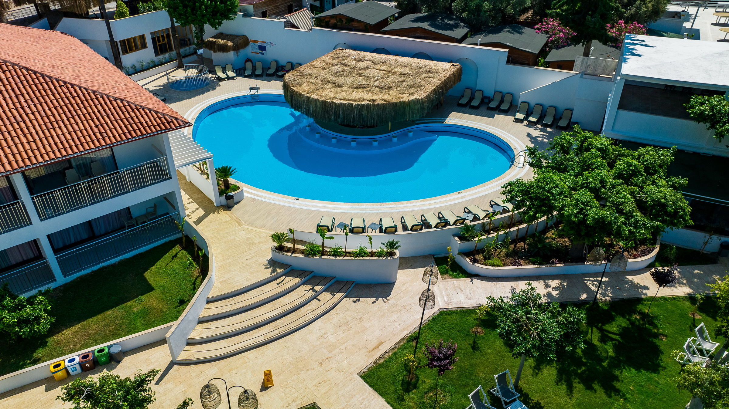CLUB MERI HOTEL