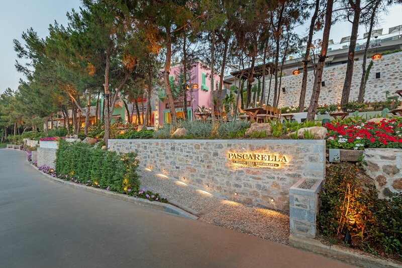 TITANIC LUXURY COLLECTION BODRUM
