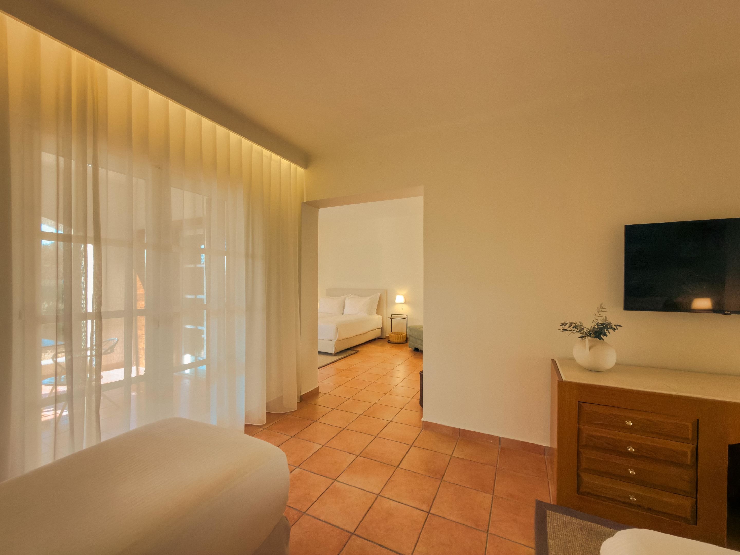 ERETRIA HOTEL - SPA RESORT