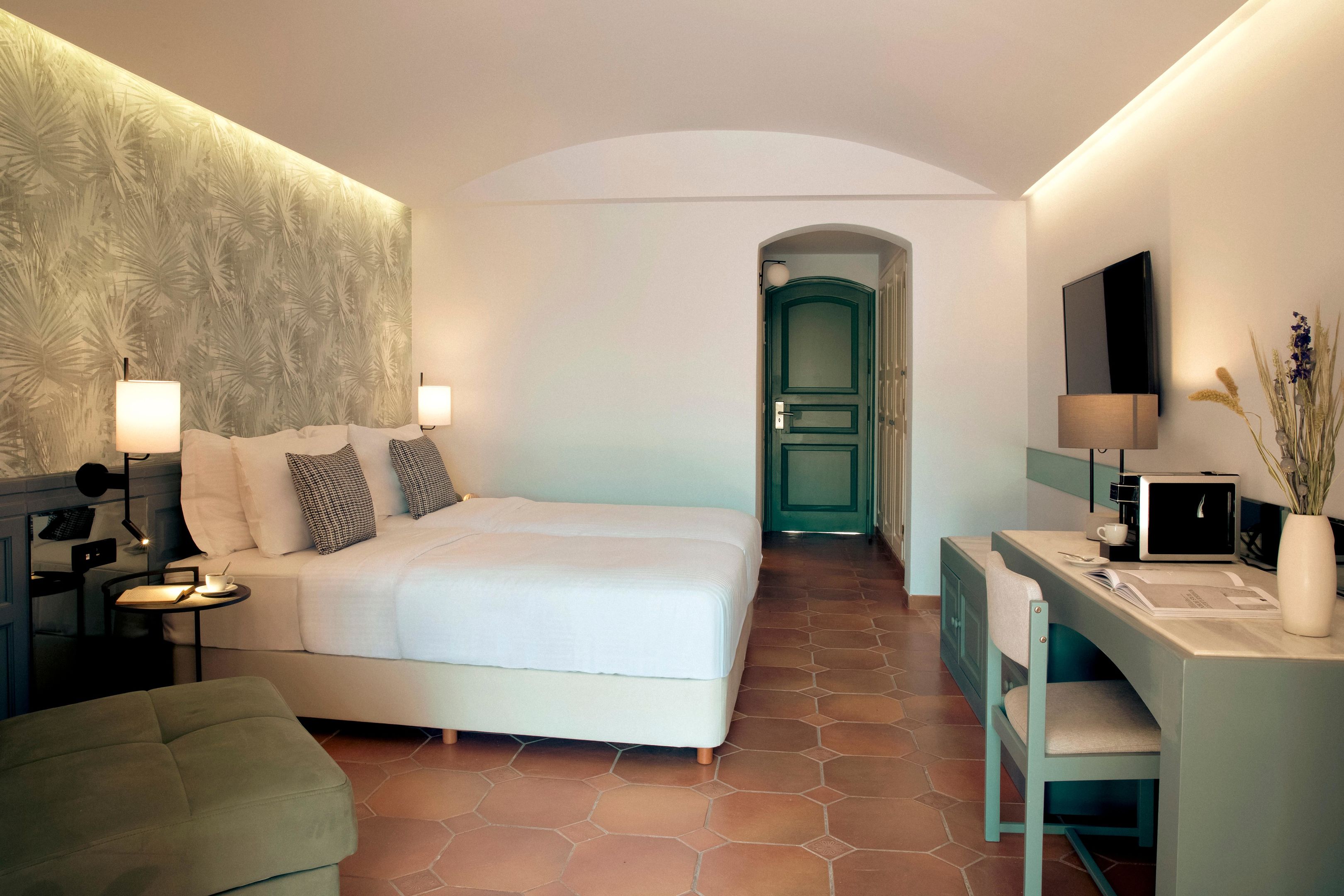 ERETRIA HOTEL - SPA RESORT