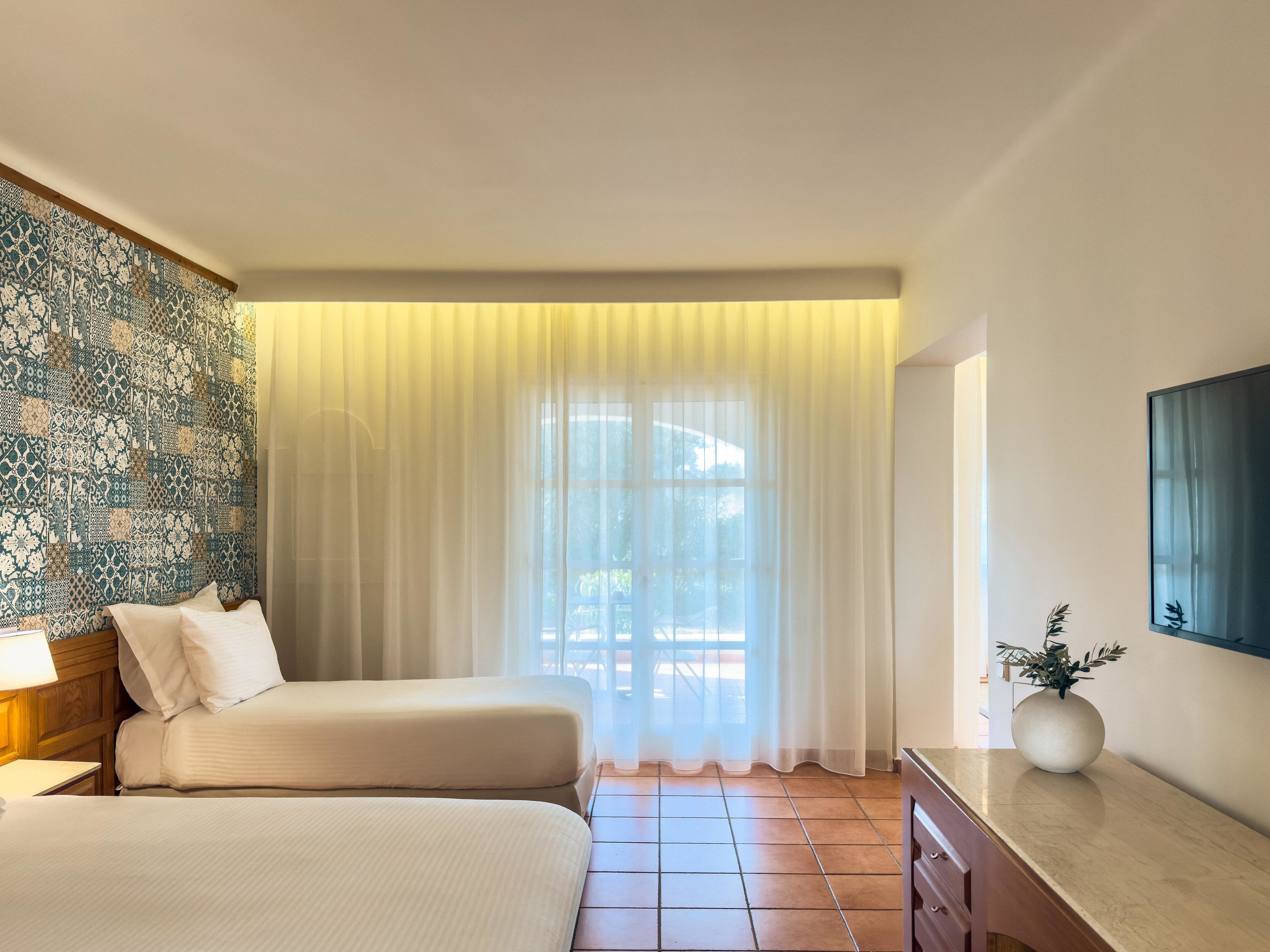 ERETRIA HOTEL - SPA RESORT