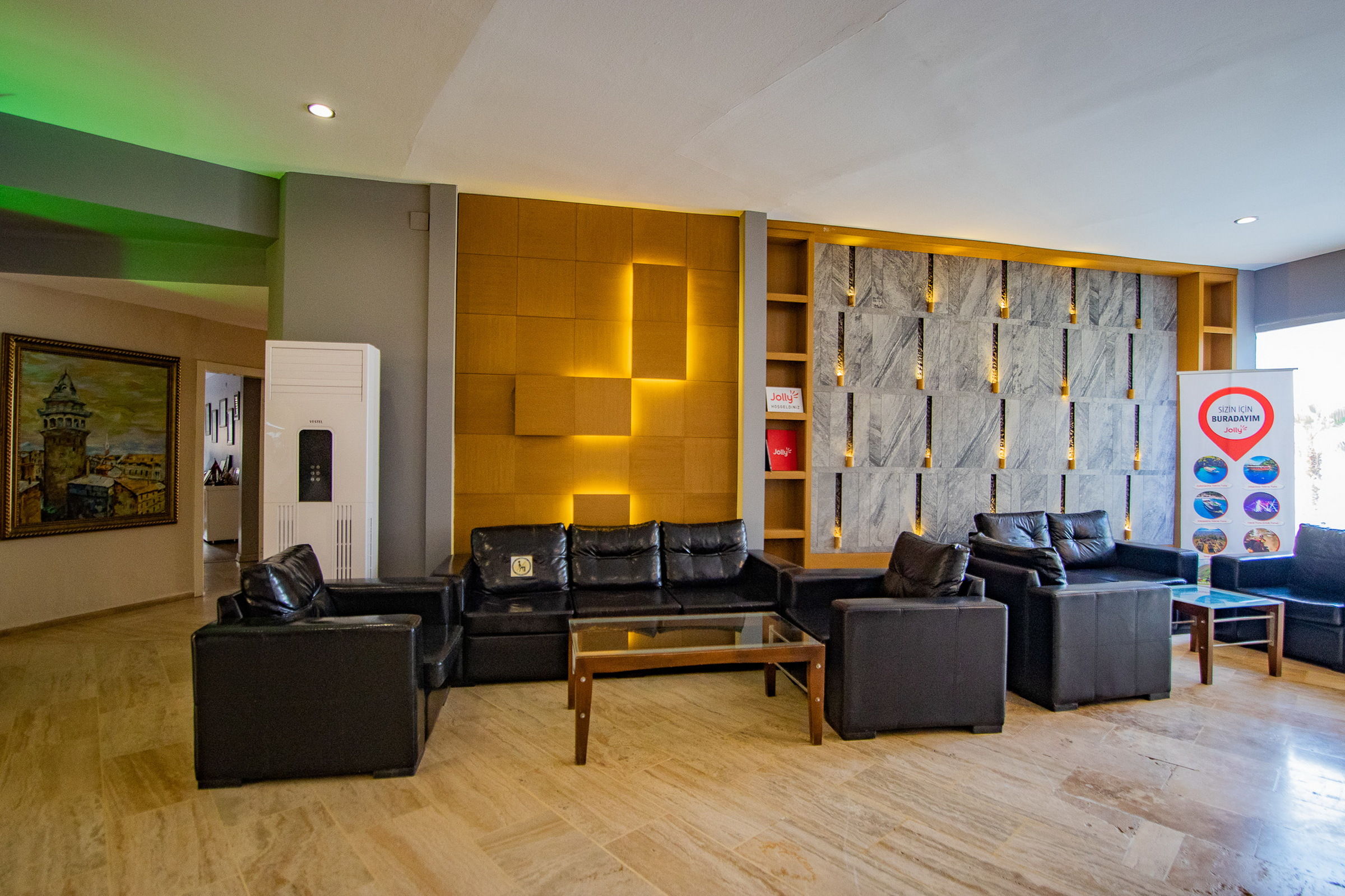 MARBAS SELECT BEACH 14+