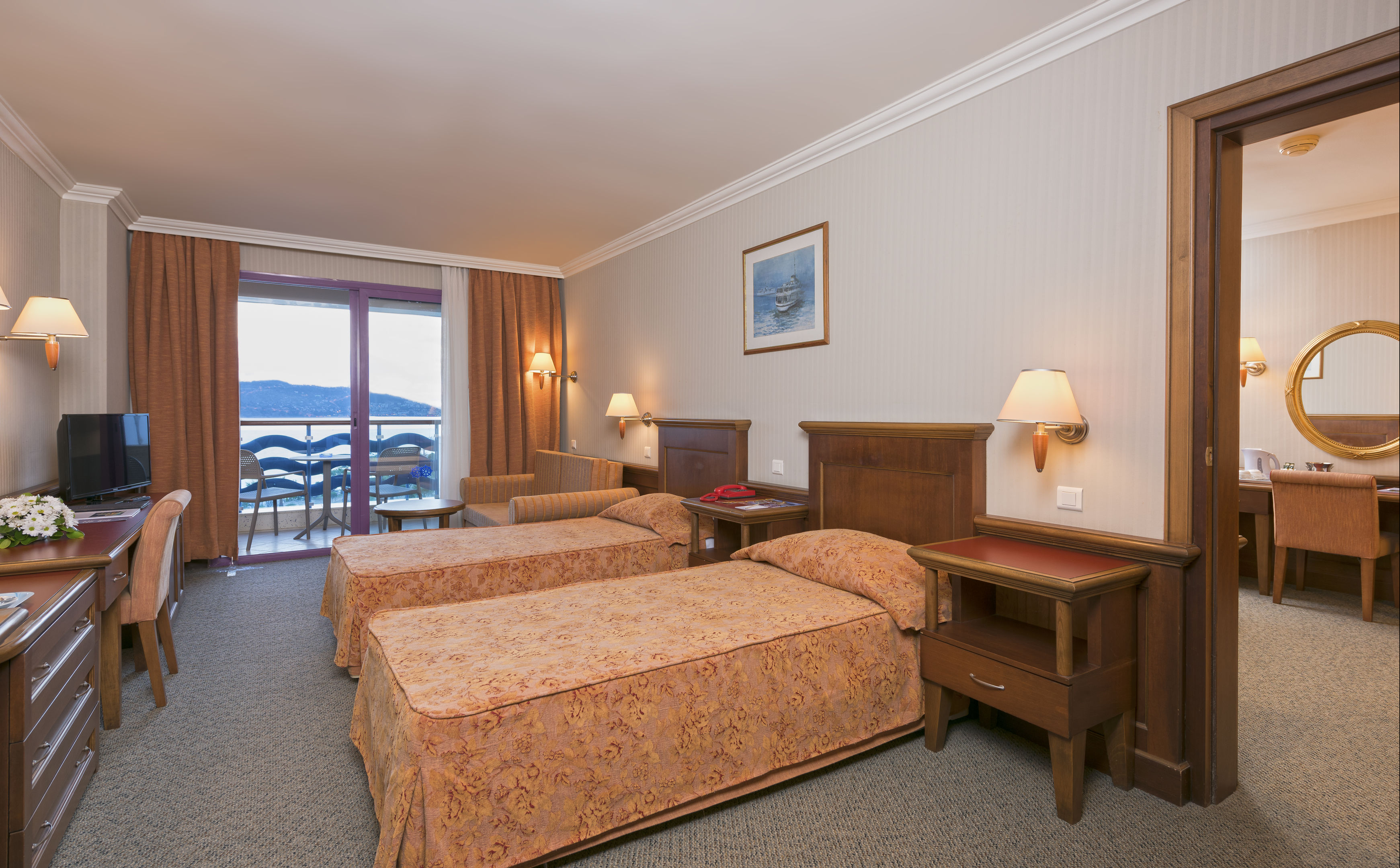 GRAND KAPTAN HOTEL