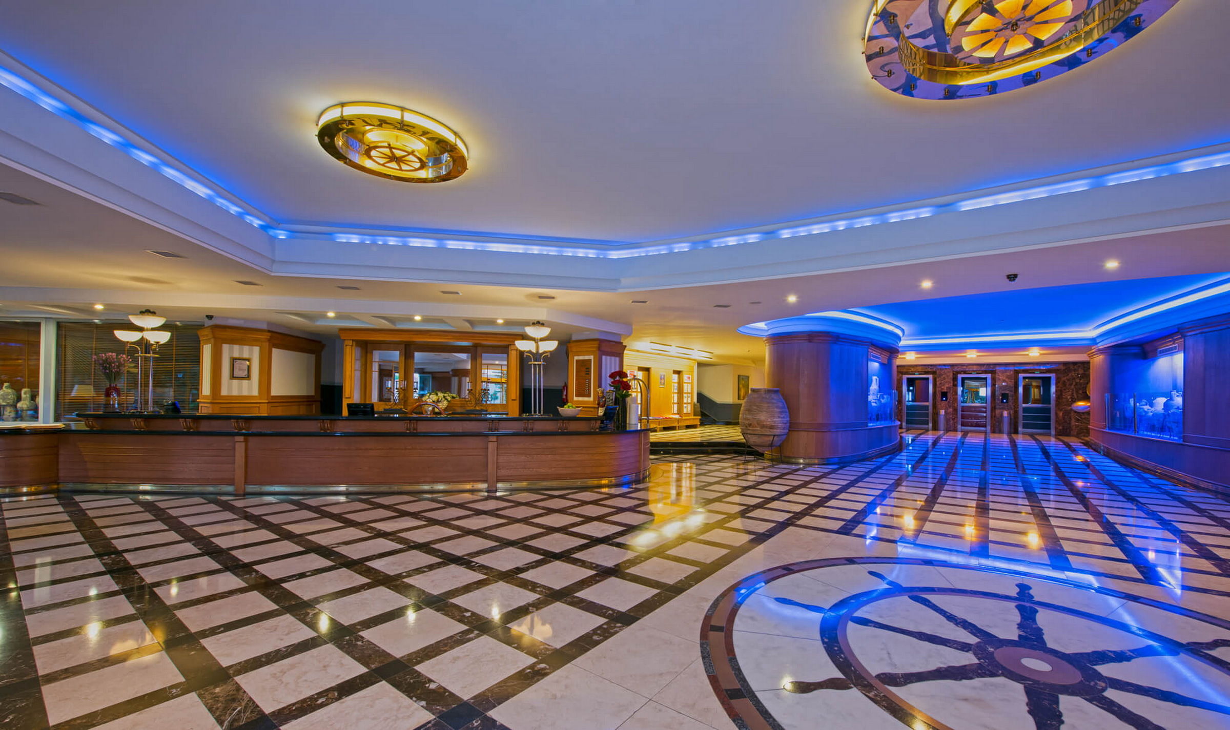 GRAND KAPTAN HOTEL