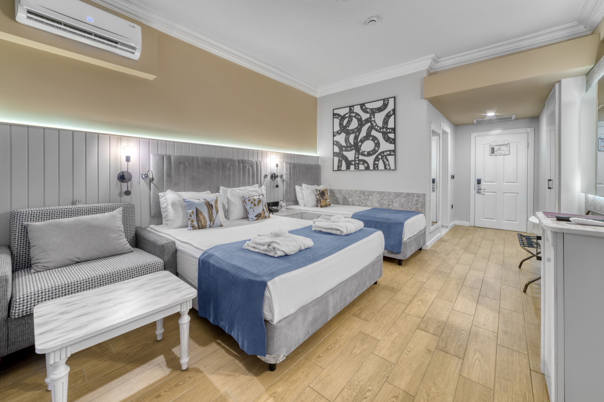 SEVEN SEAS PALMERAS BAY