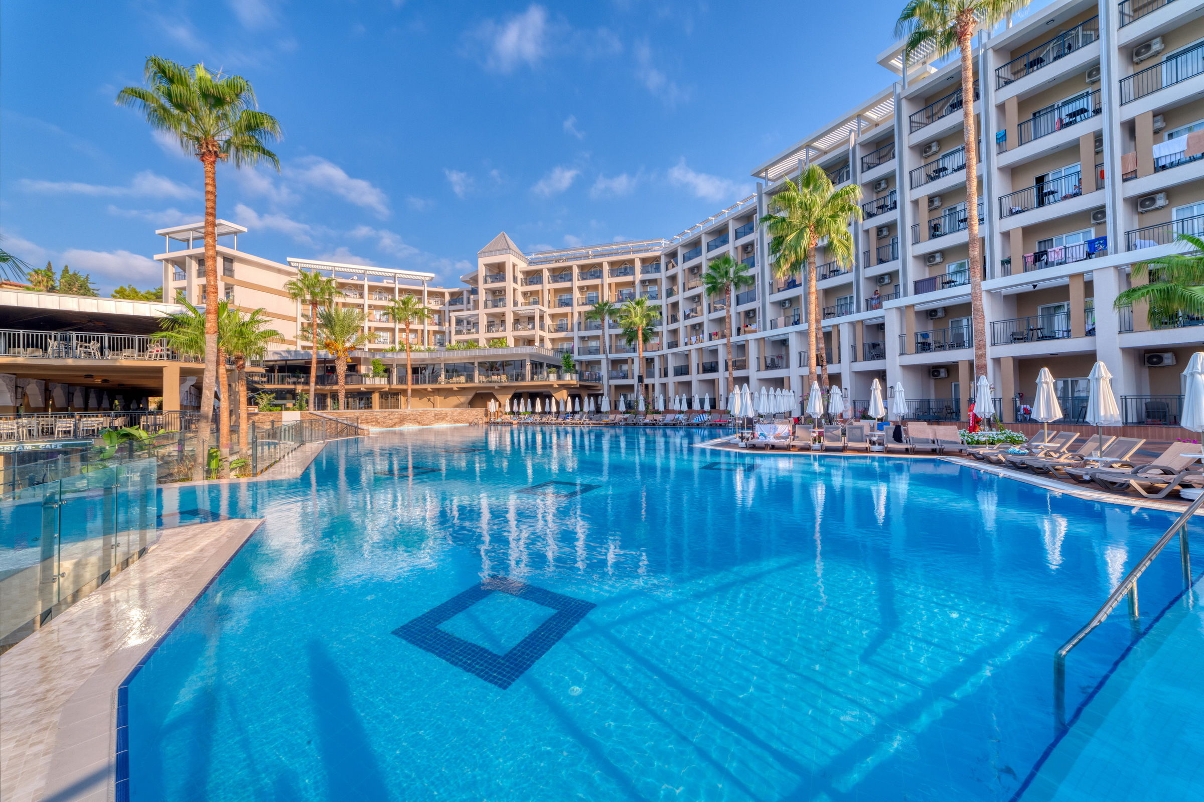 SEVEN SEAS PALMERAS BAY