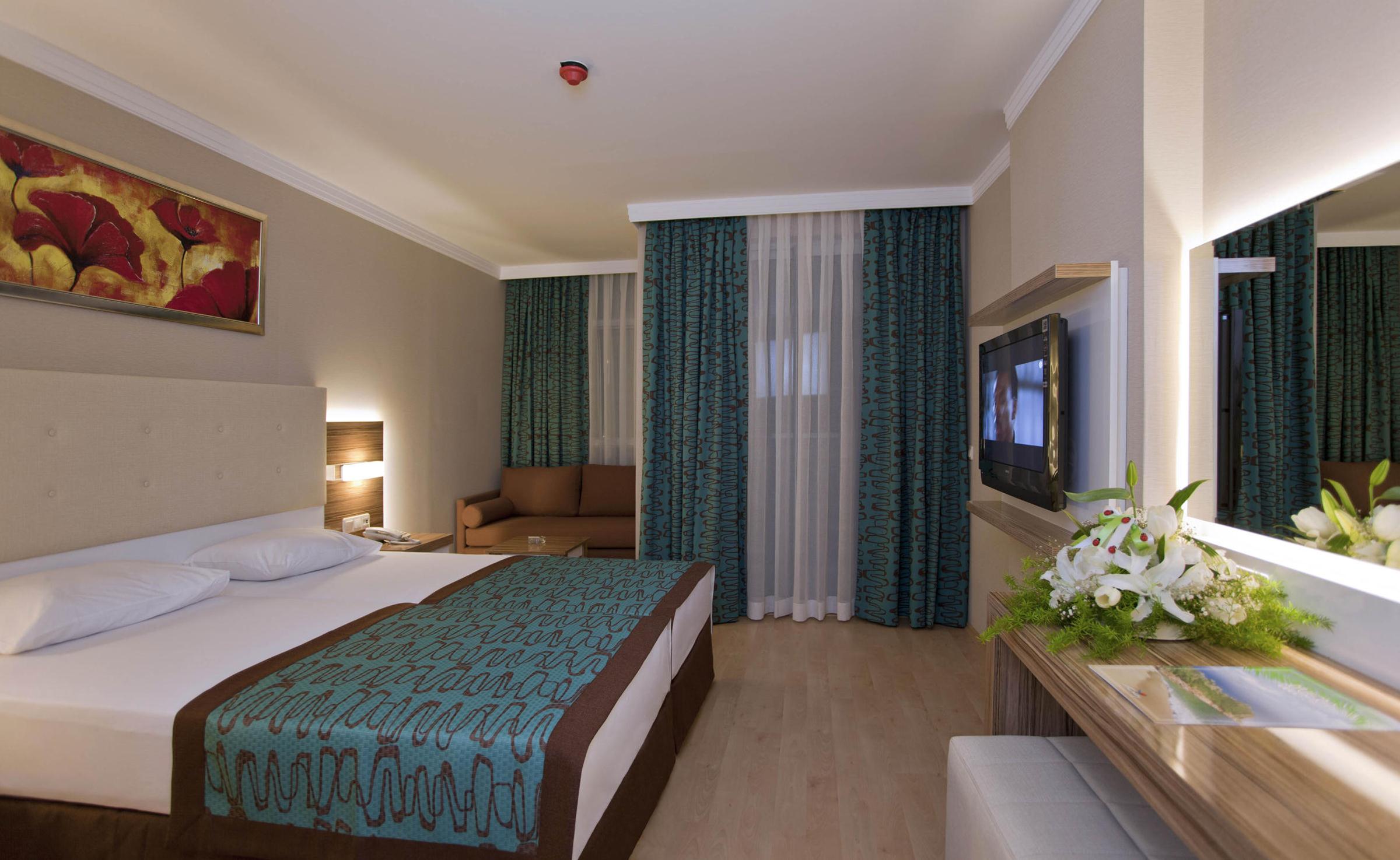 RIVIERA HOTEL