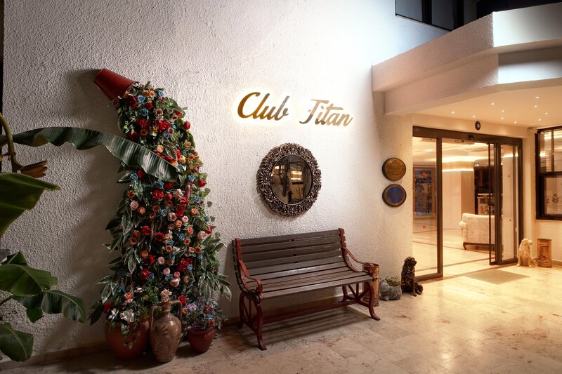 CLUB HOTEL TITAN