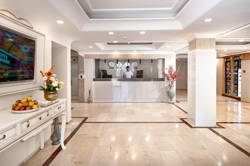 CLUB HOTEL TITAN