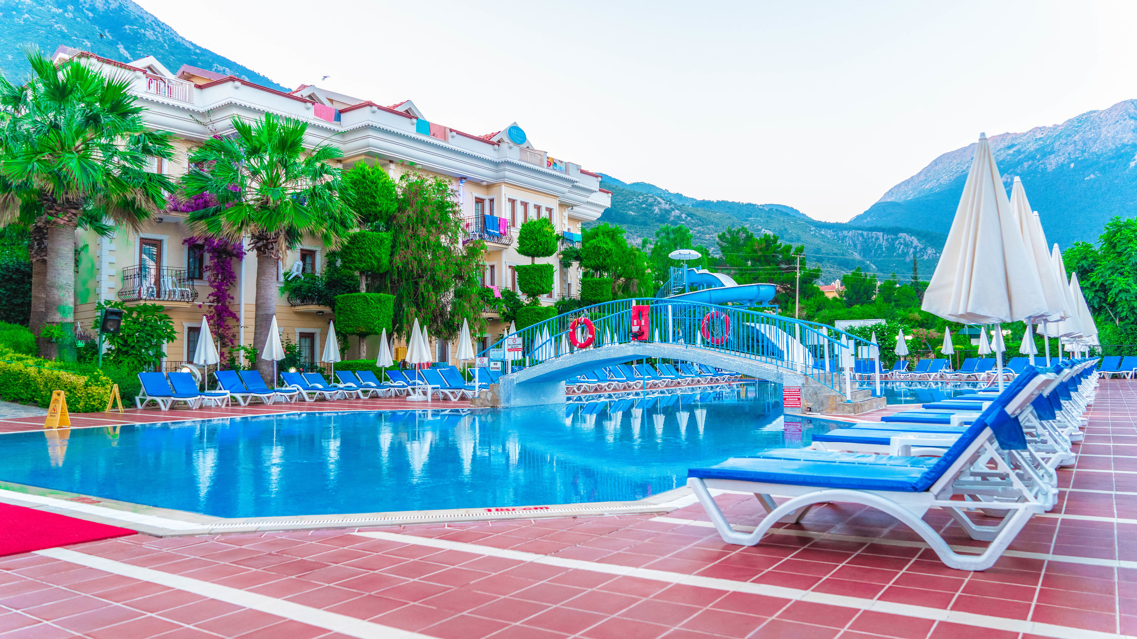 YEL HOLIDAY RESORT