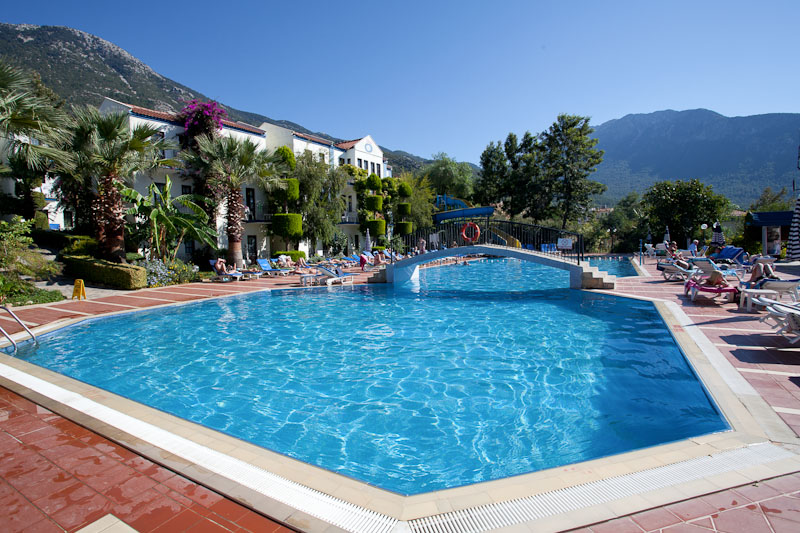 YEL HOLIDAY RESORT