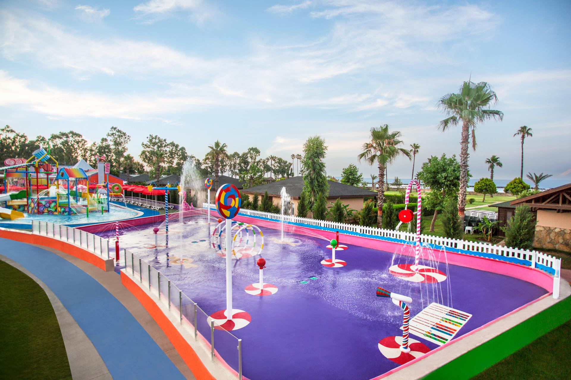 IC HOTELS SANTAI FAMILY RESORT