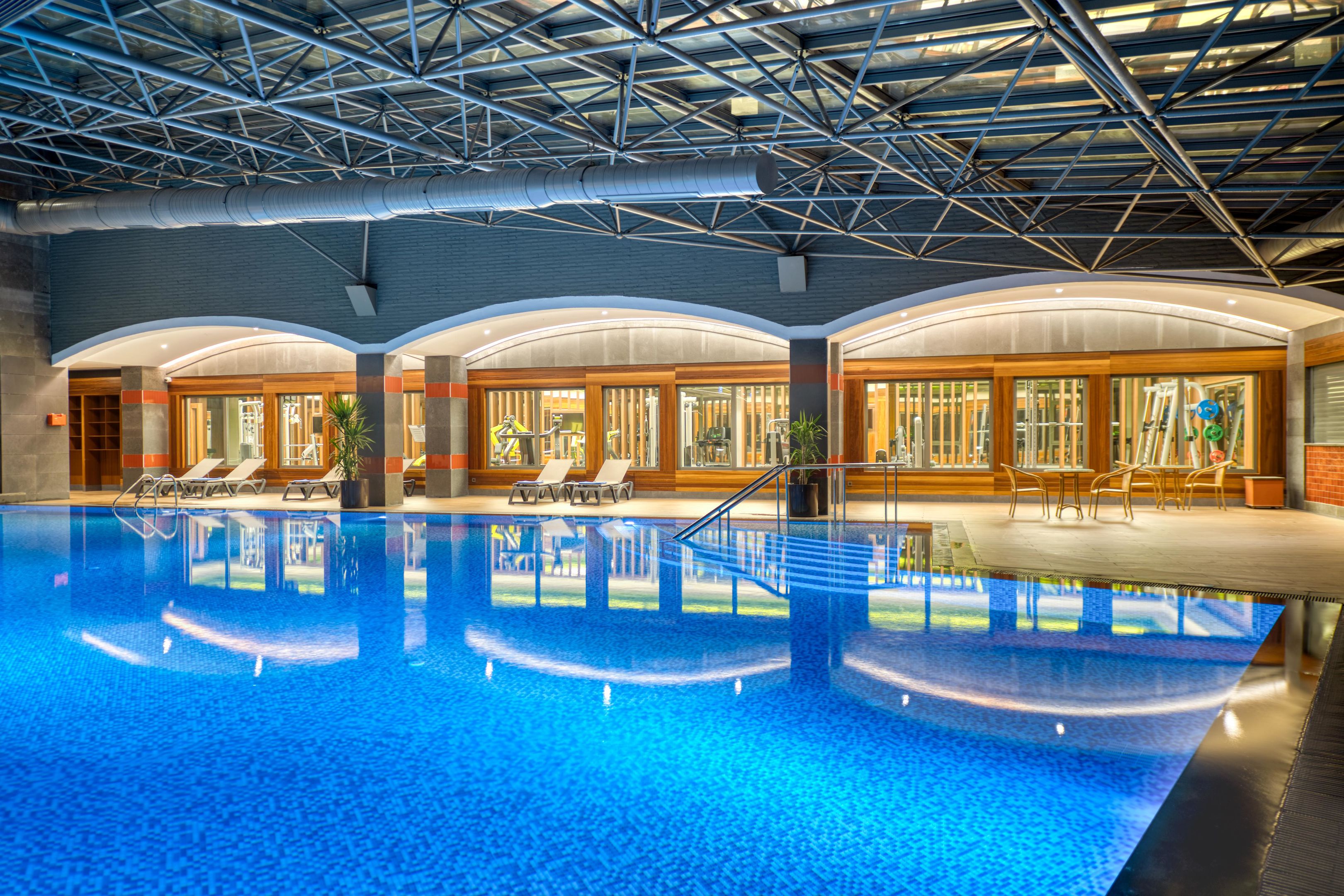 MEGASARAY CLUB BELEK