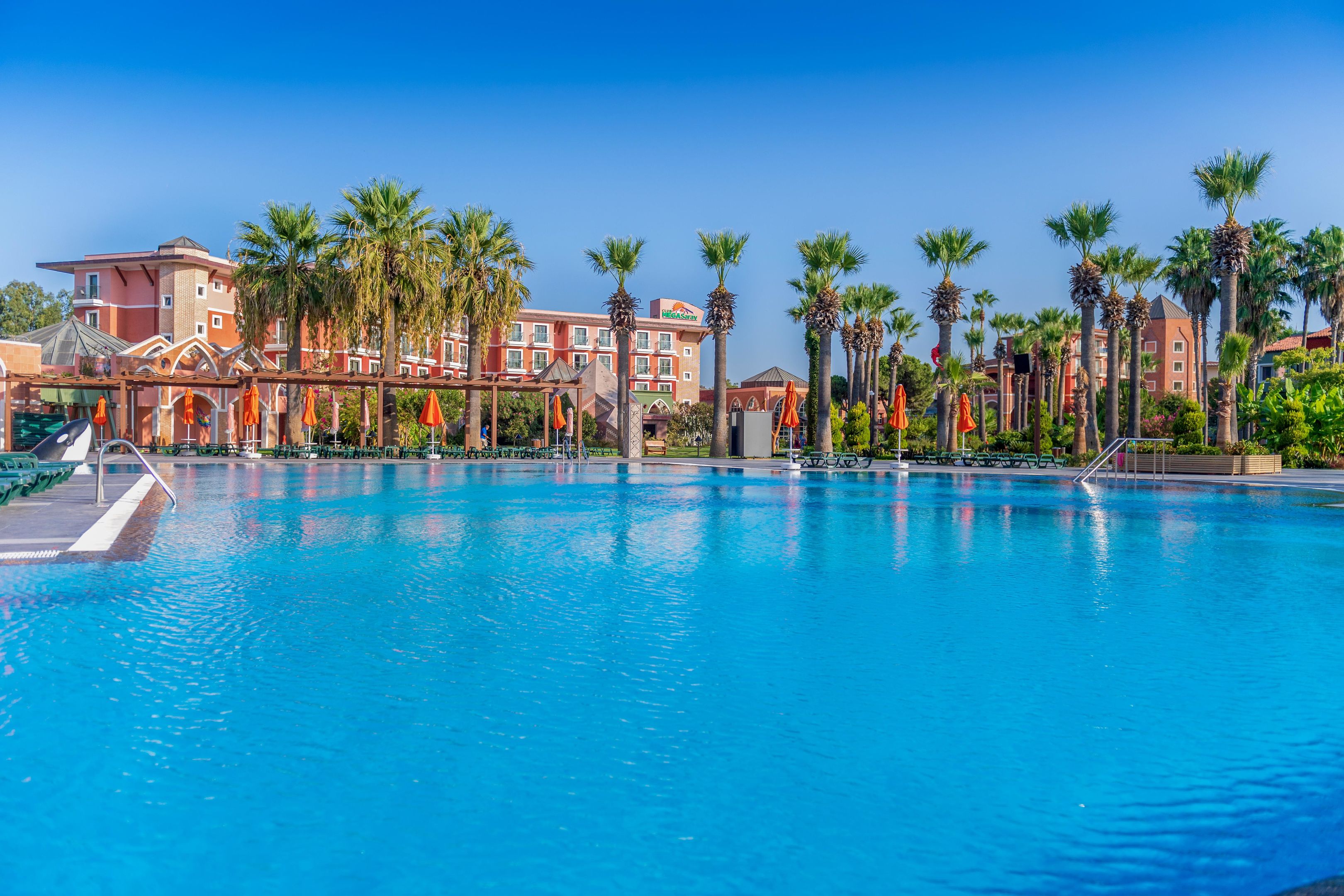 MEGASARAY CLUB BELEK