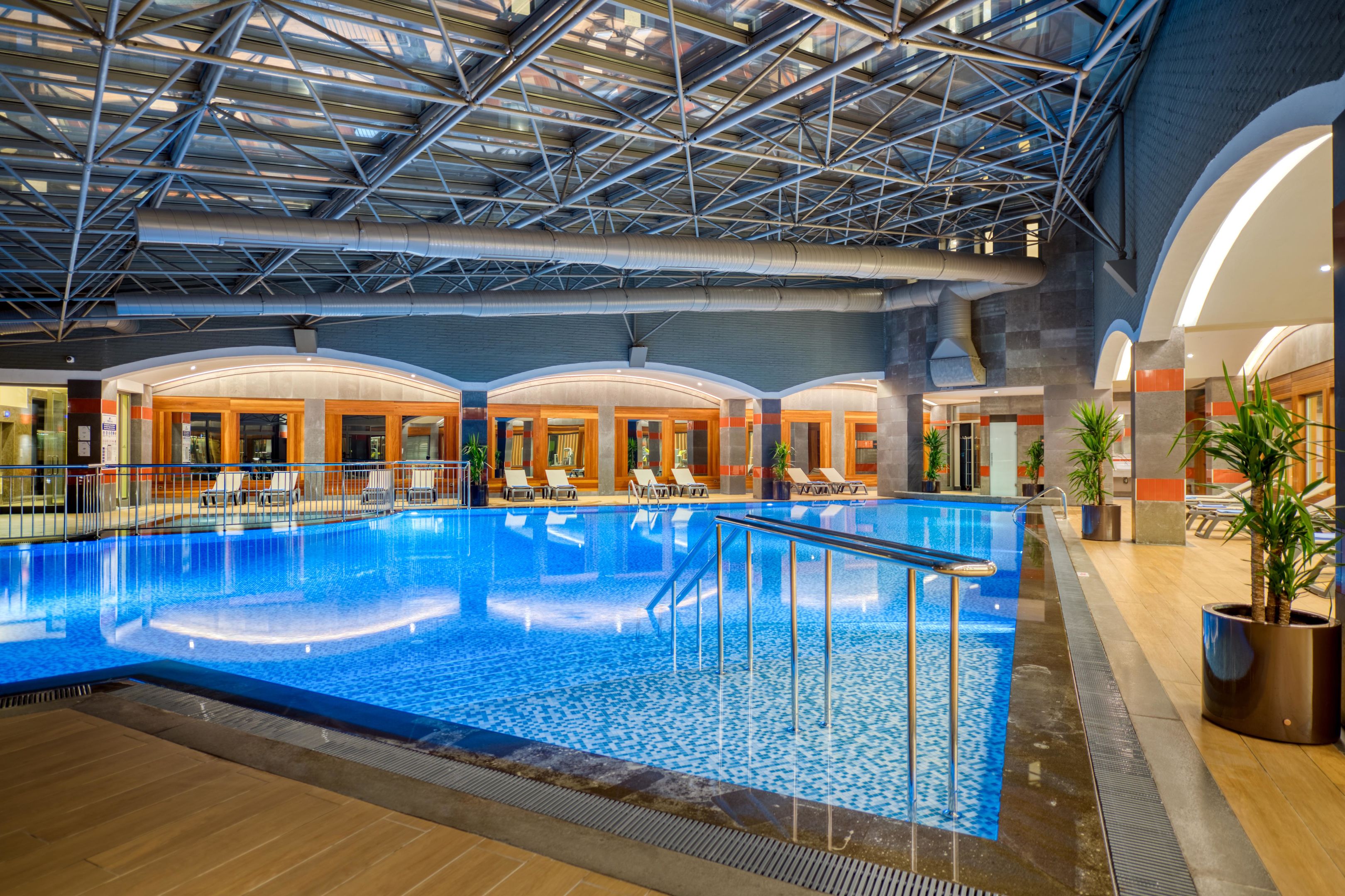MEGASARAY CLUB BELEK