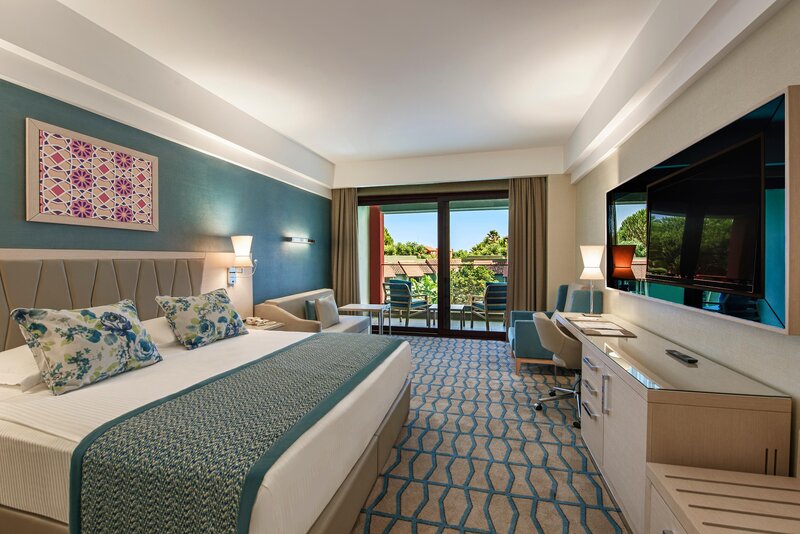 MEGASARAY CLUB BELEK