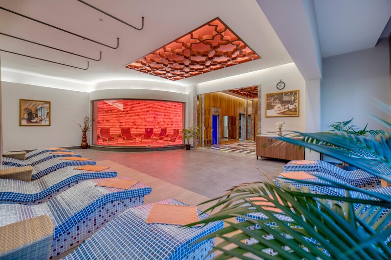 MEGASARAY CLUB BELEK