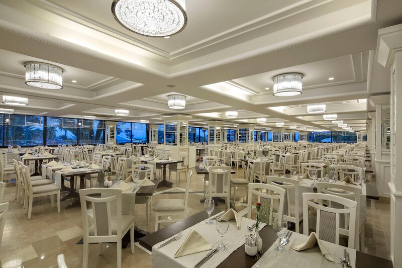 BELLIS DELUXE HOTEL