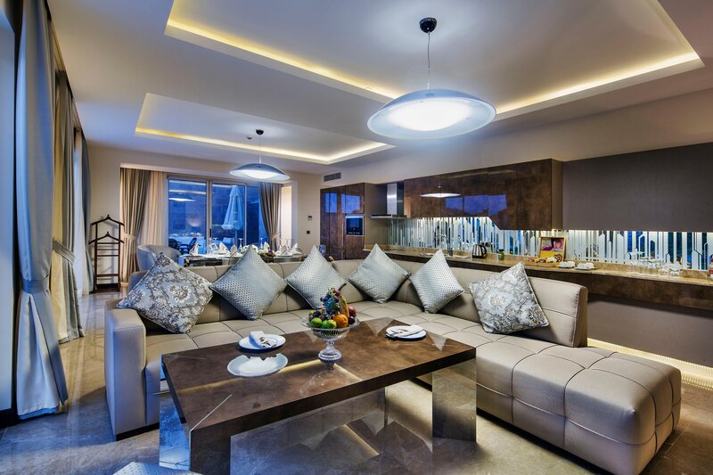 BELLIS DELUXE HOTEL