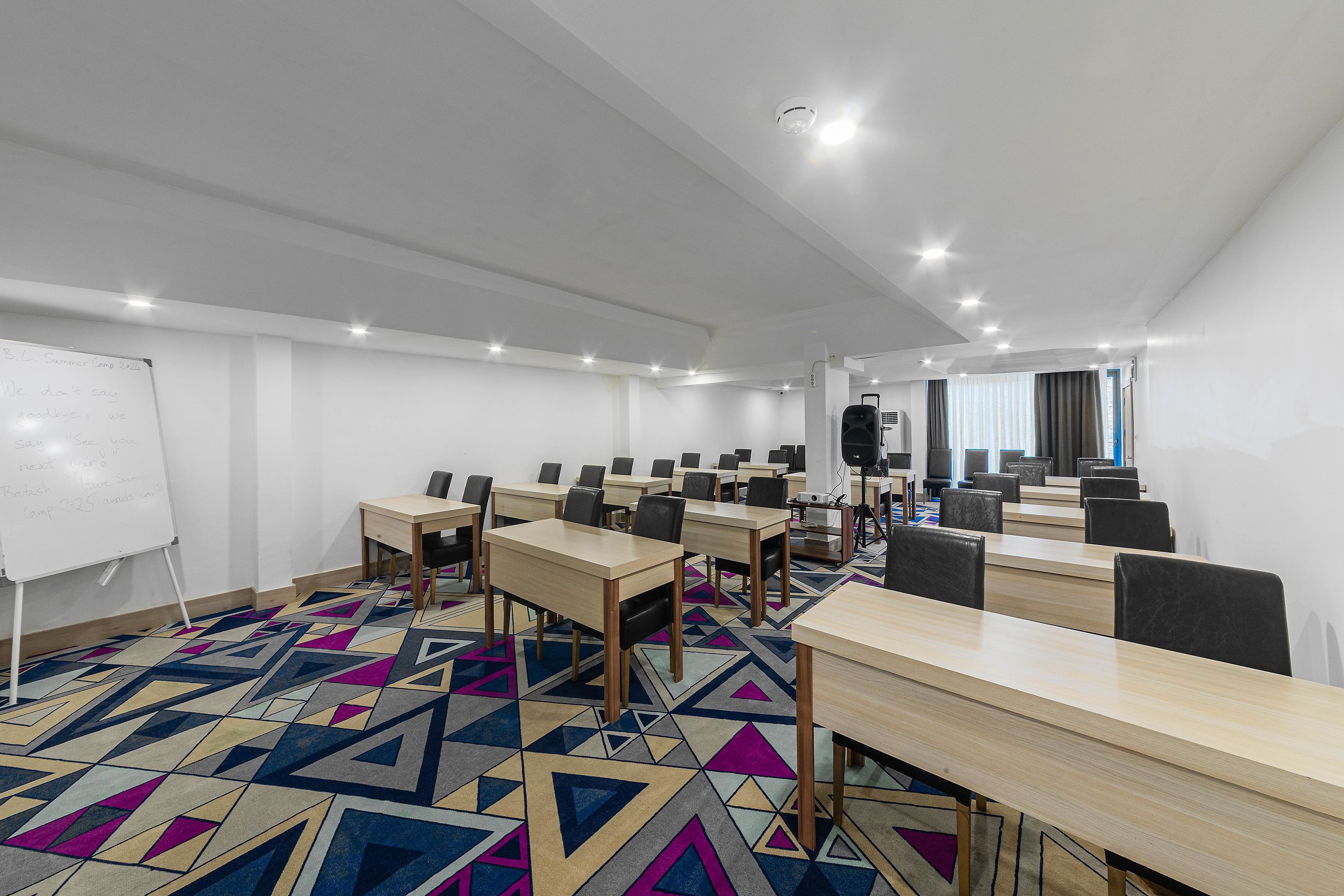 FAME HOTEL