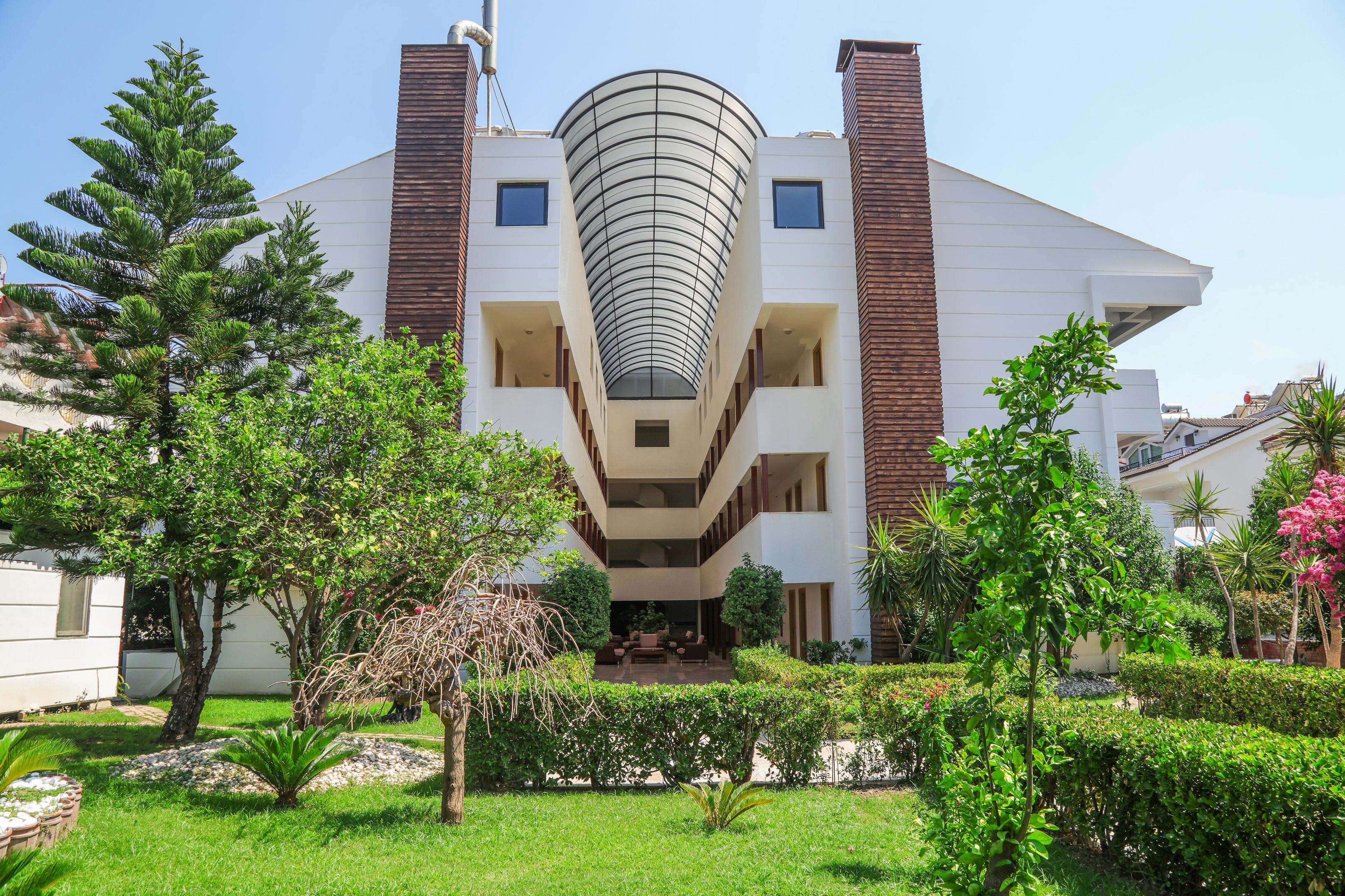 FAME HOTEL