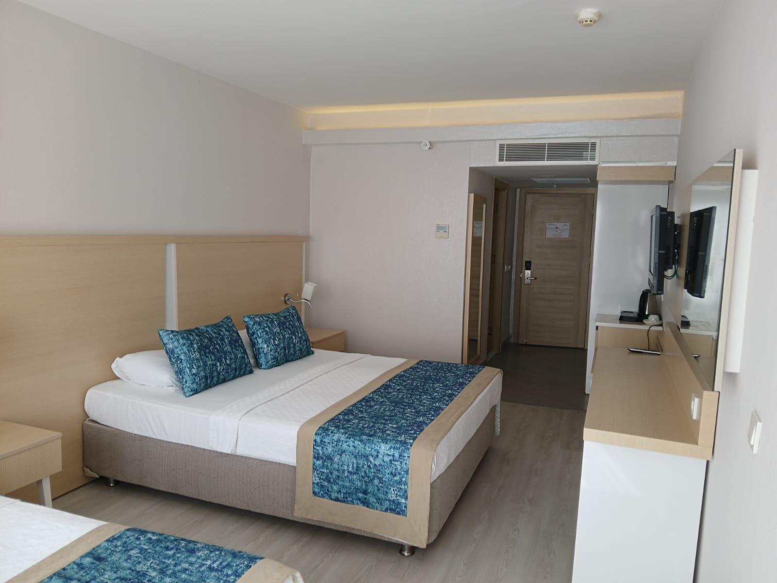 PIRATES PARK RESORT