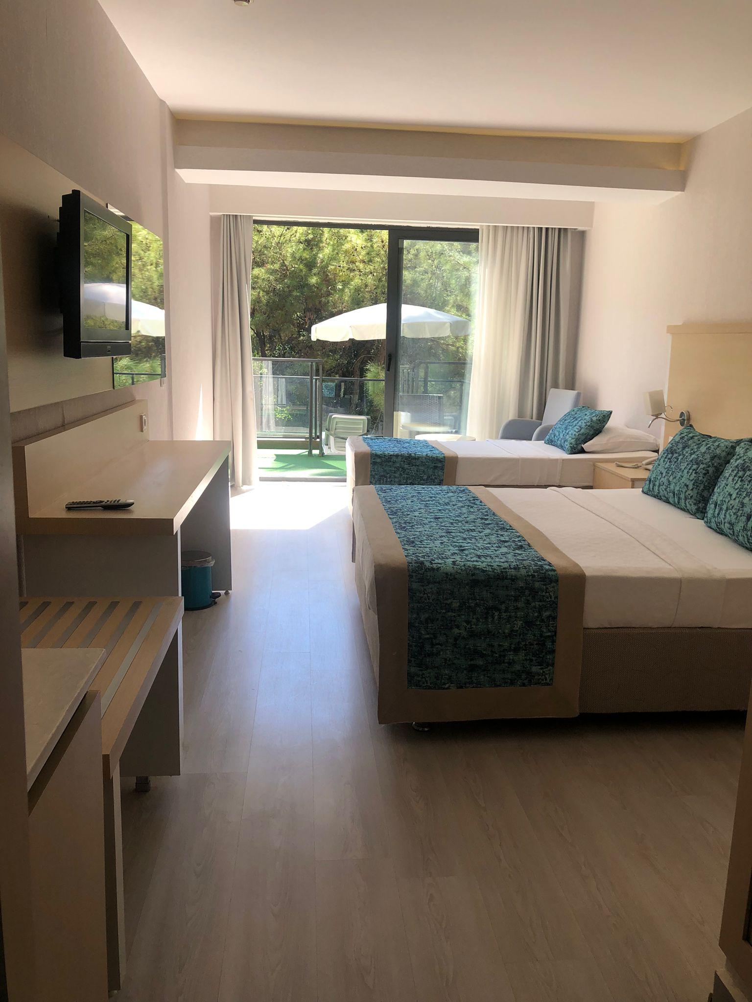 PIRATES PARK RESORT