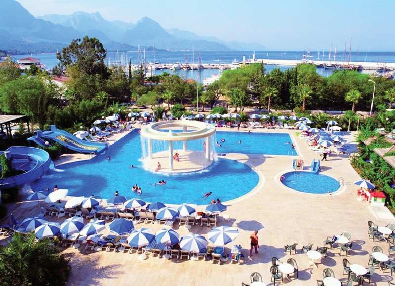 OZKAYMAK MARINA HOTEL