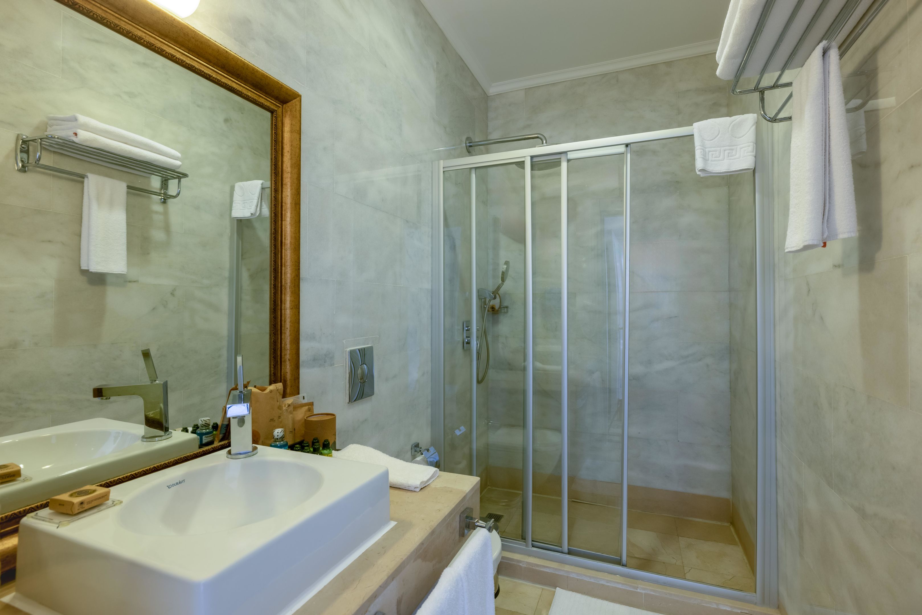 NIRVANA DOLCE VITA