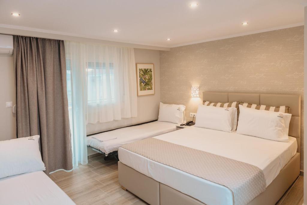 AMMOS BEACH SEASIDE LUXURY SUITES