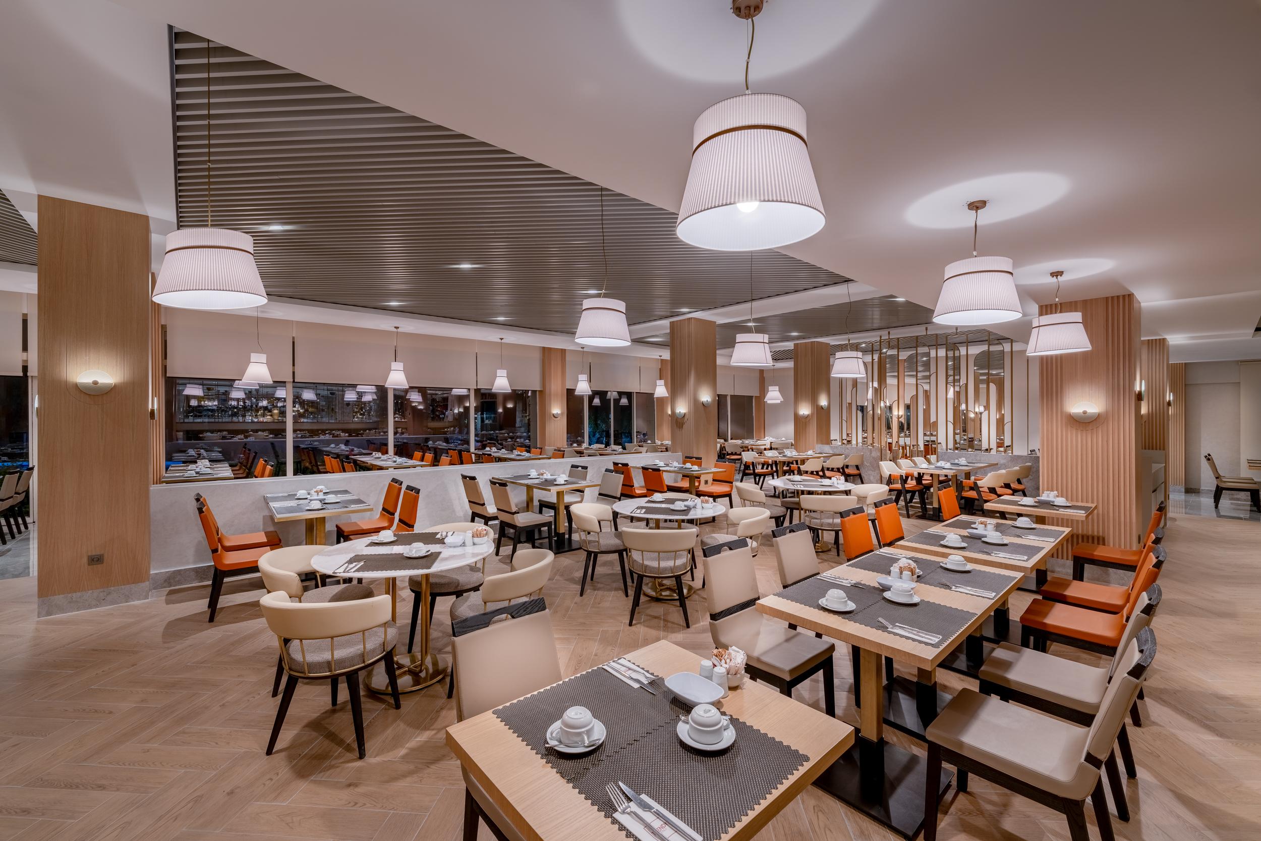 TRENDY PALM BEACH