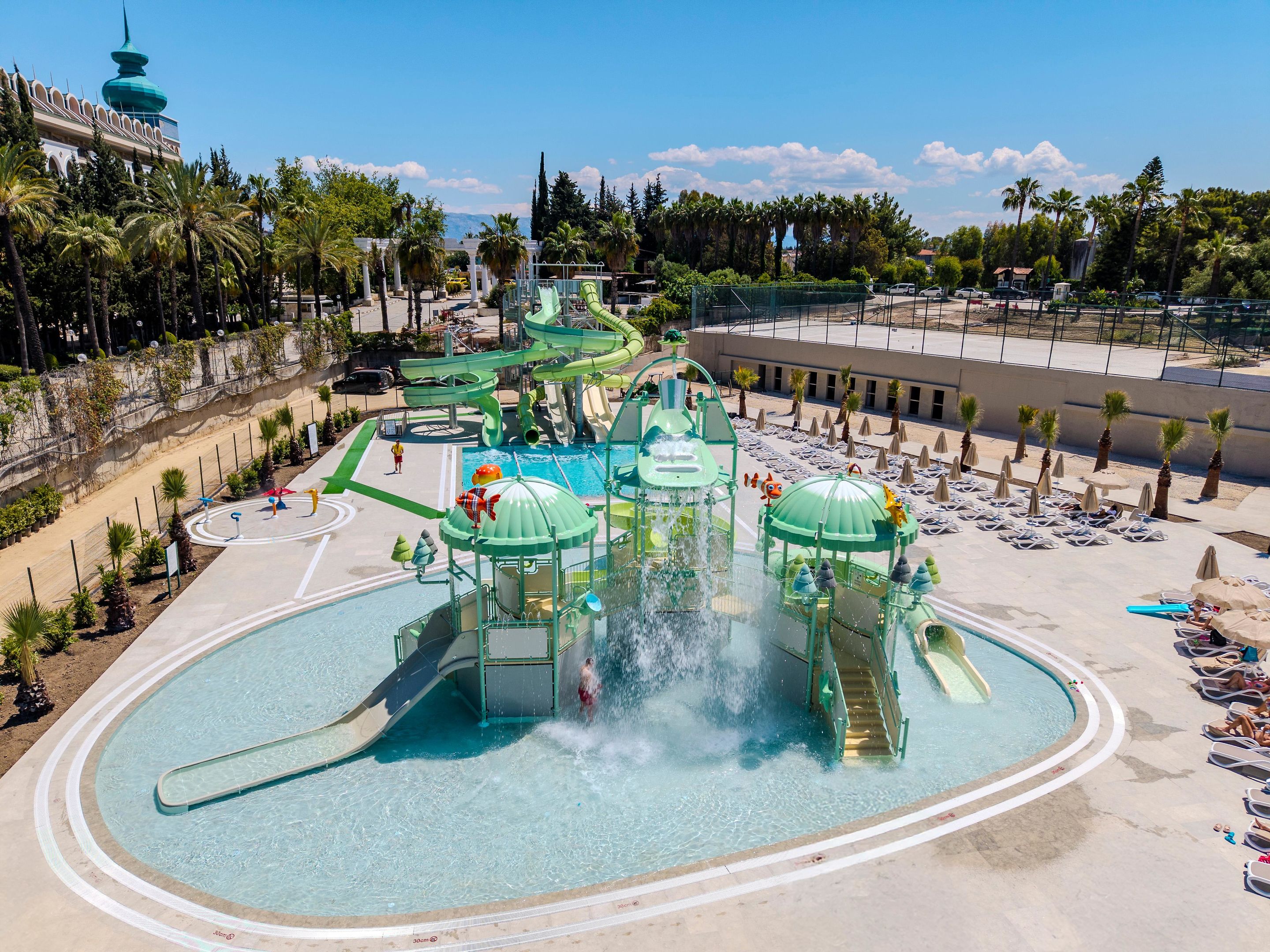 MELAS RESORT