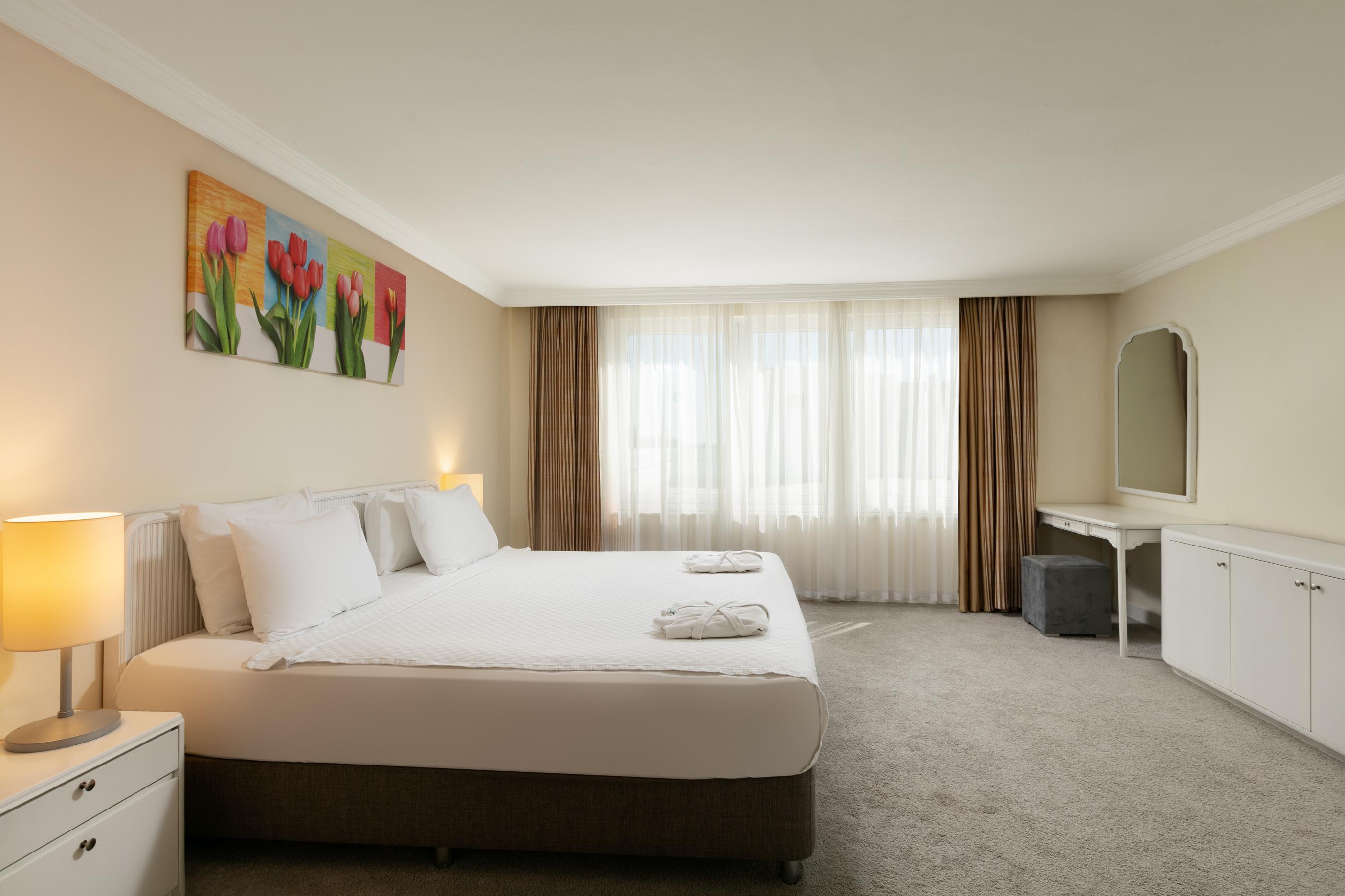 MONACHUS FAMILY RESORT SORGUN (Ex. Seven Seas Hotel Blue)