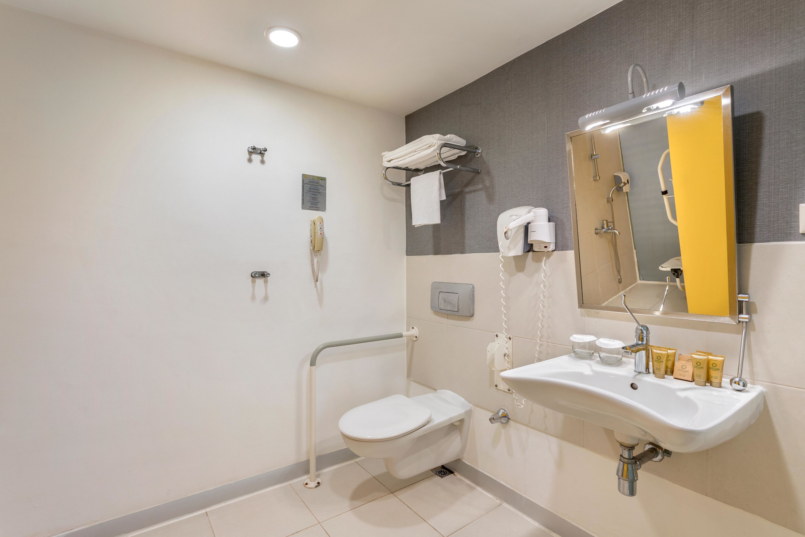 MONACHUS FAMILY RESORT SORGUN (Ex. Seven Seas Hotel Blue)
