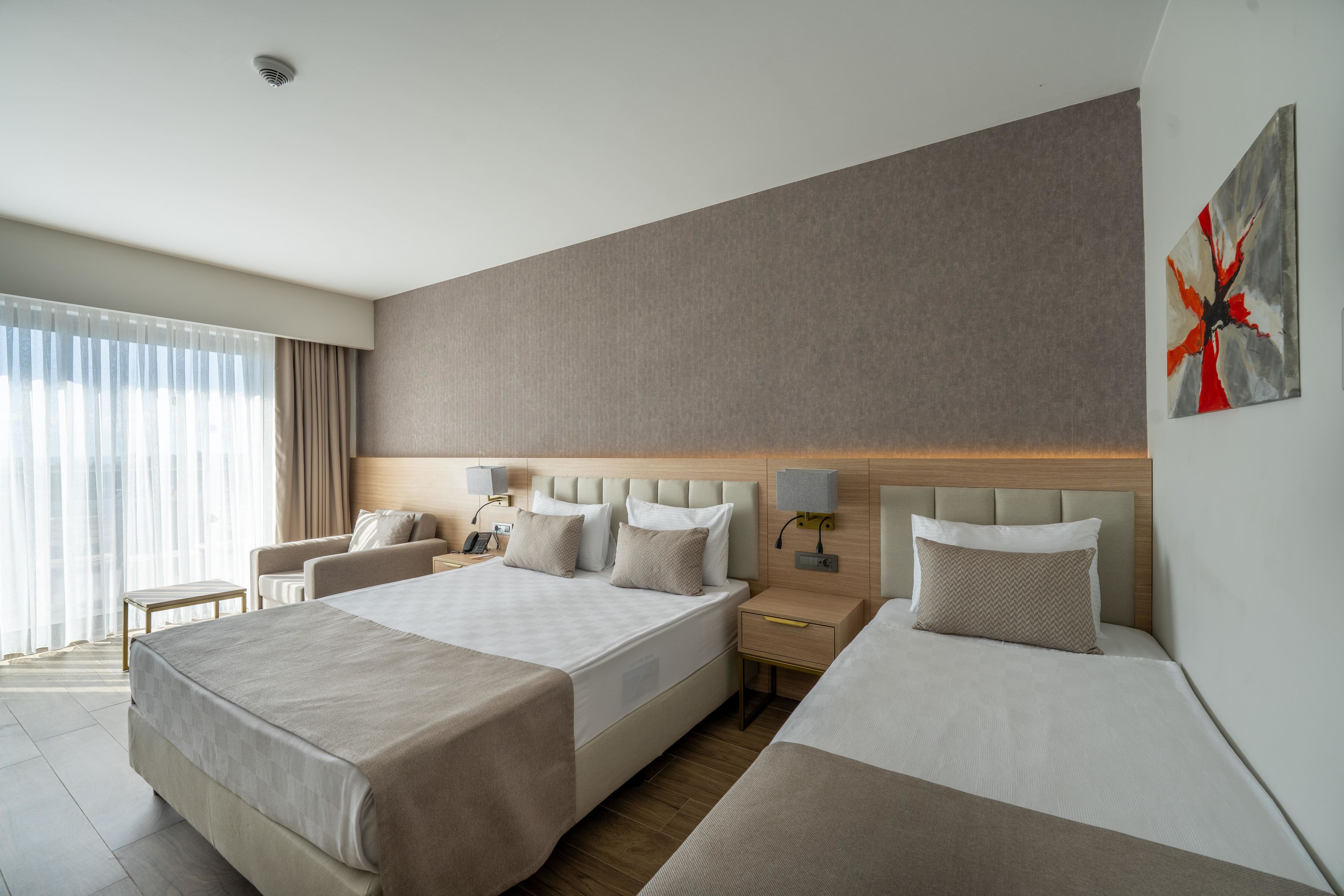 LUNA VISTA HOTEL