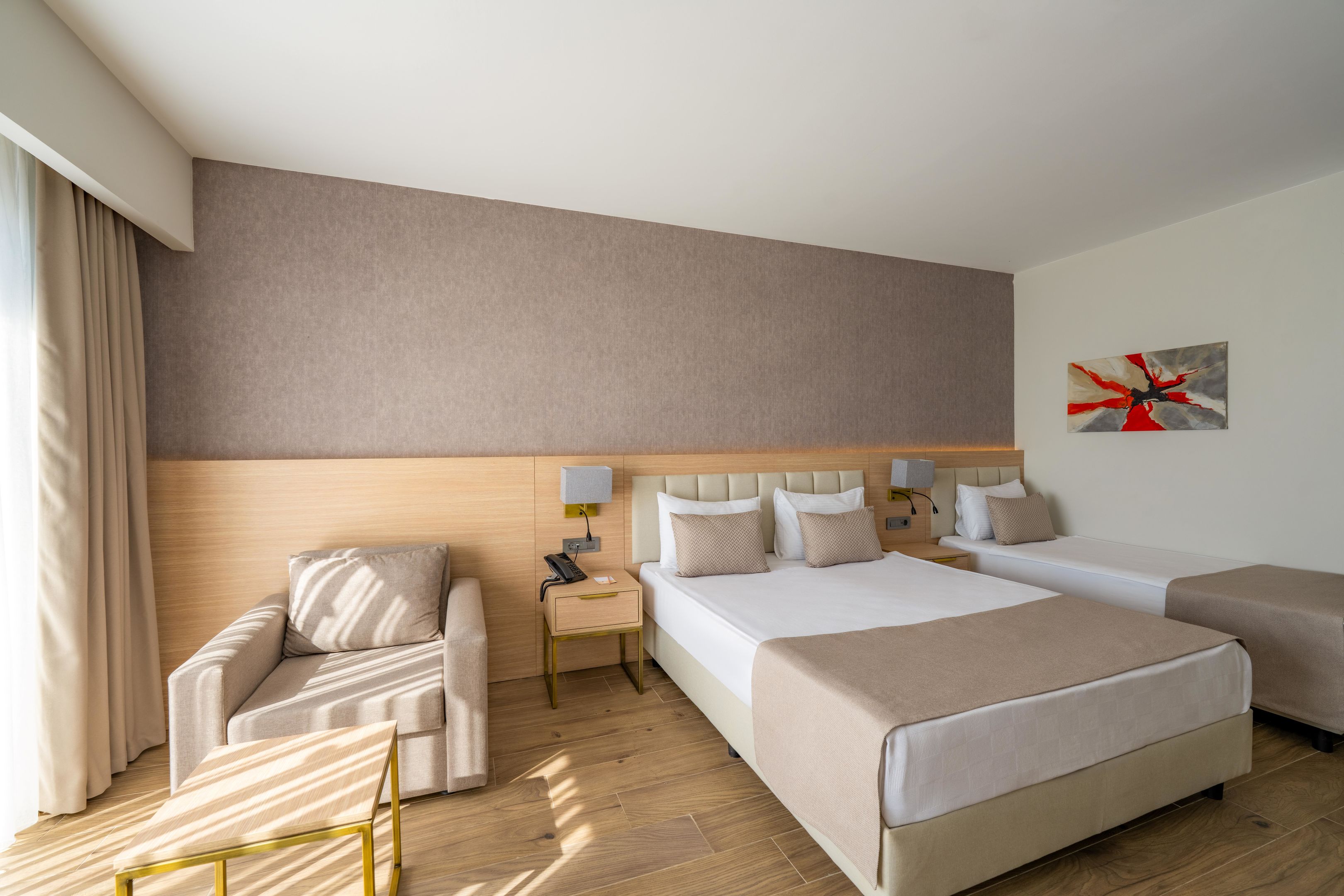 LUNA VISTA HOTEL