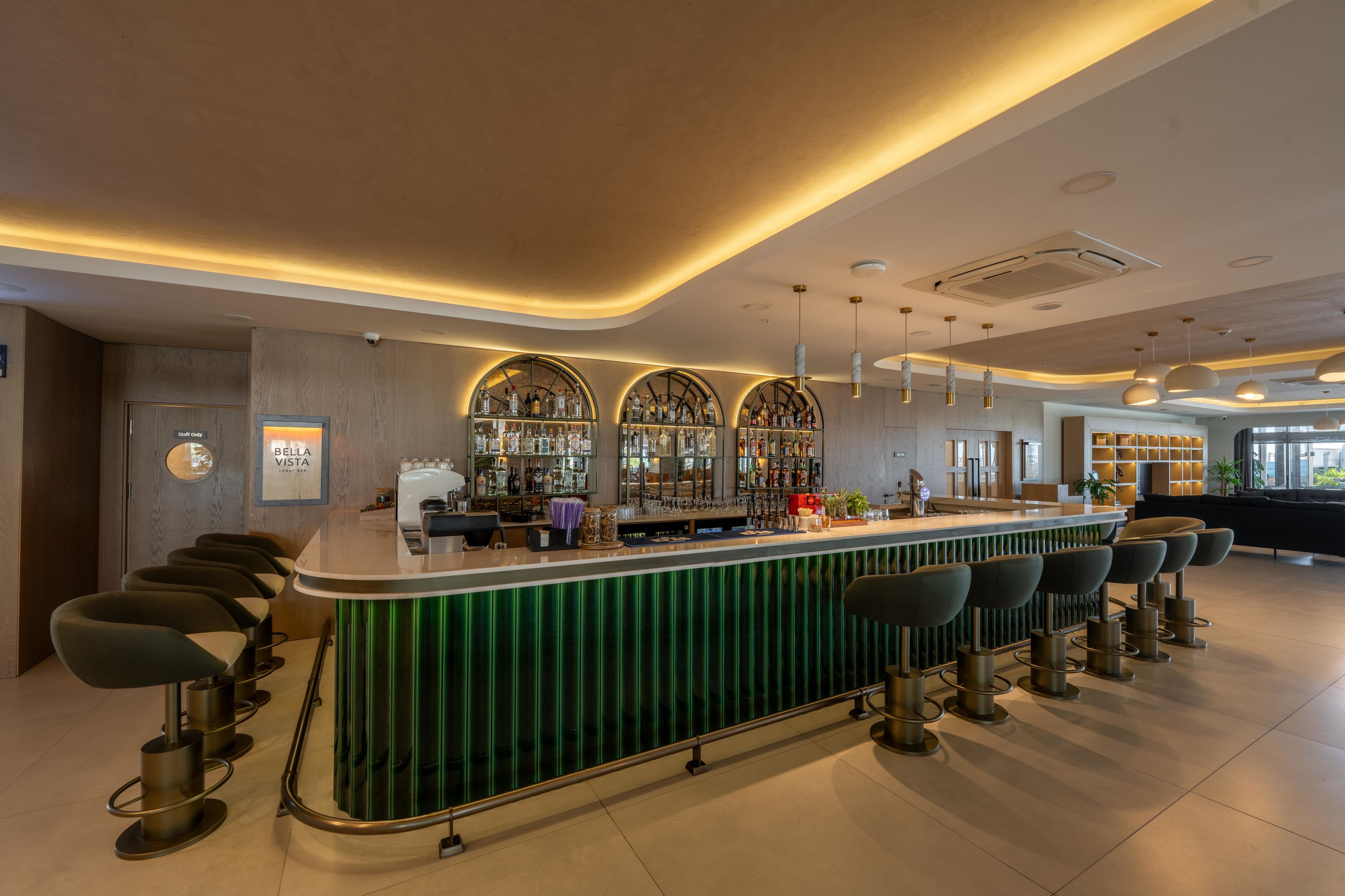LUNA VISTA HOTEL
