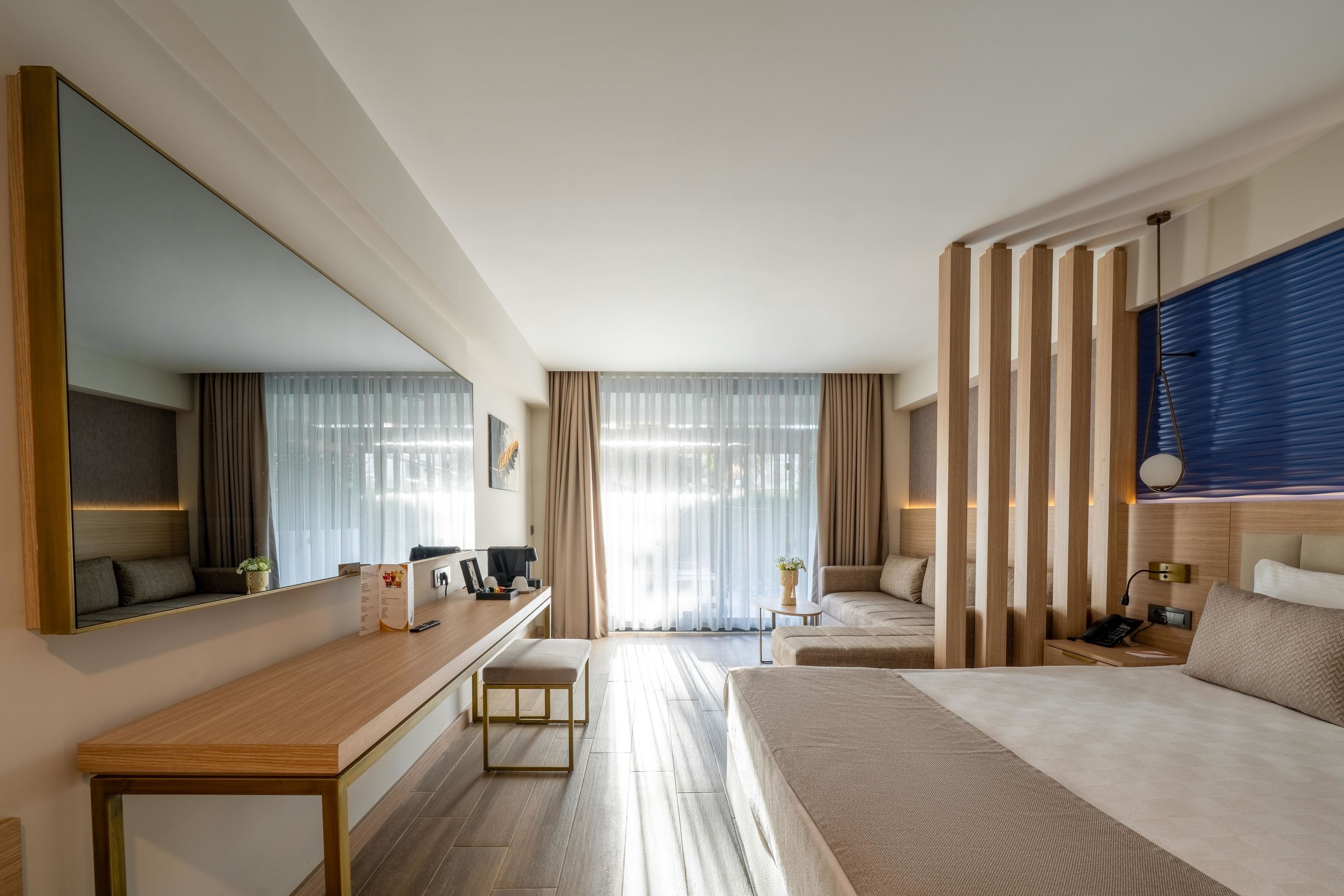 LUNA VISTA HOTEL