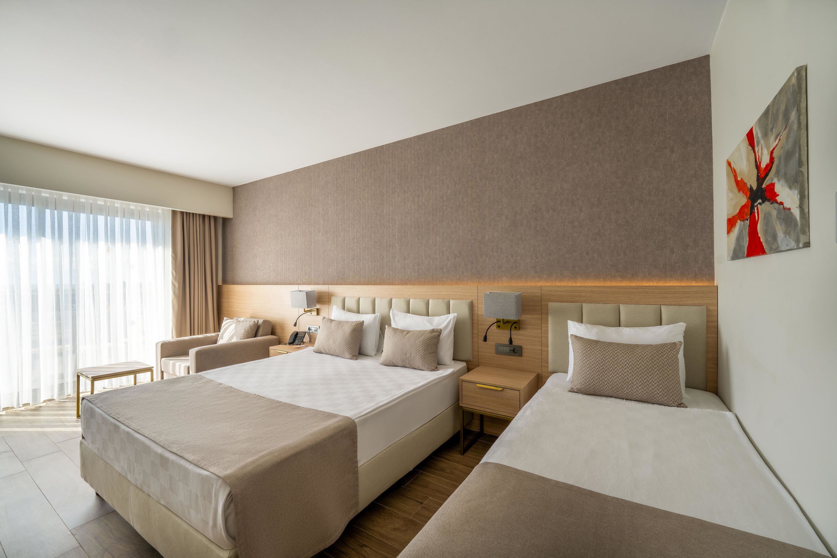 LUNA VISTA HOTEL