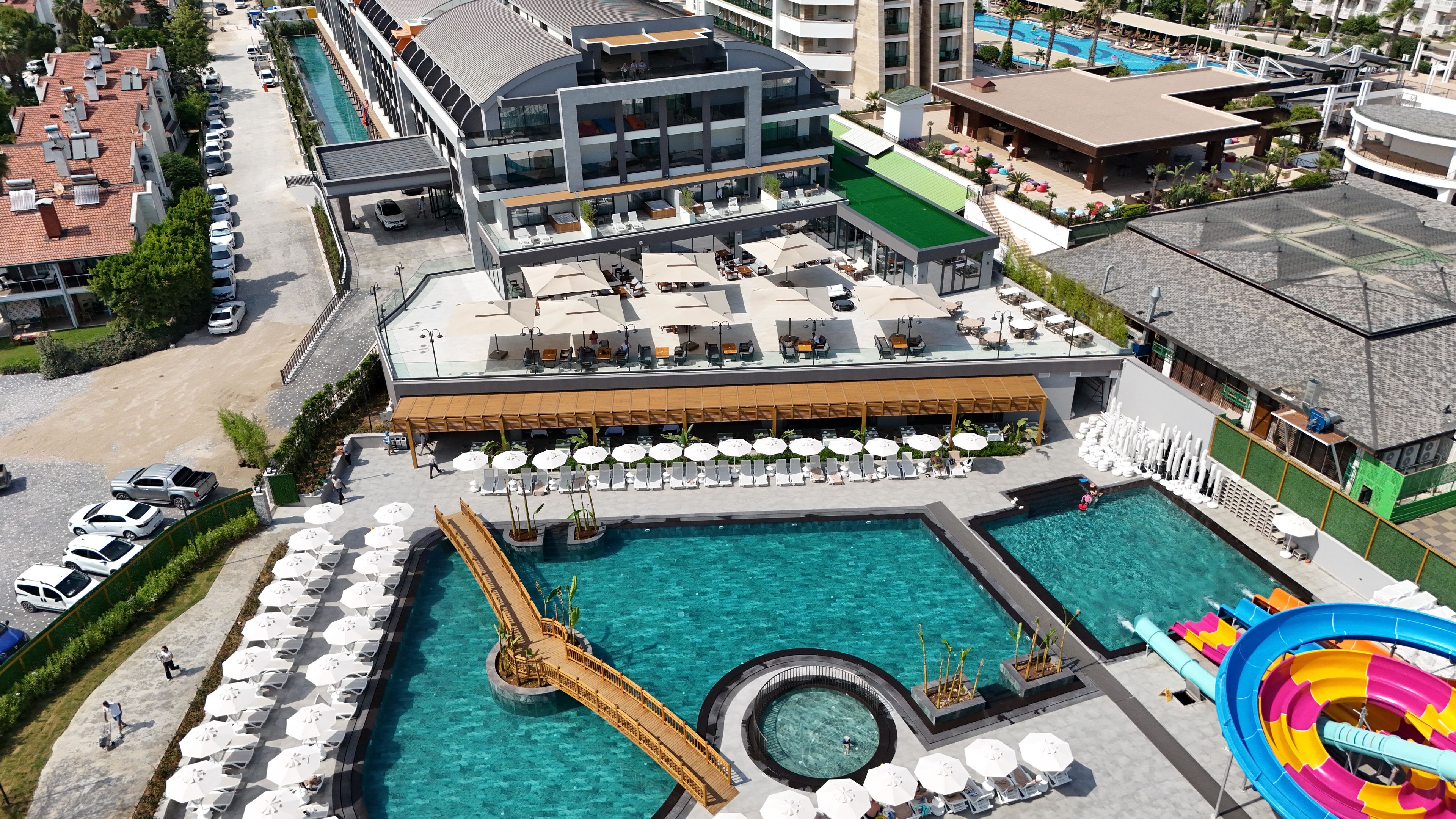LUNA VISTA HOTEL