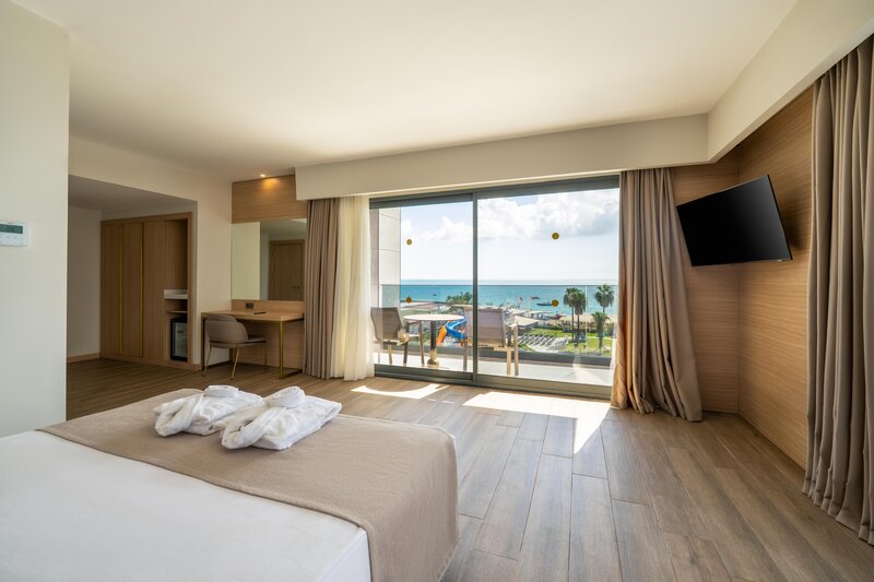 LUNA VISTA HOTEL