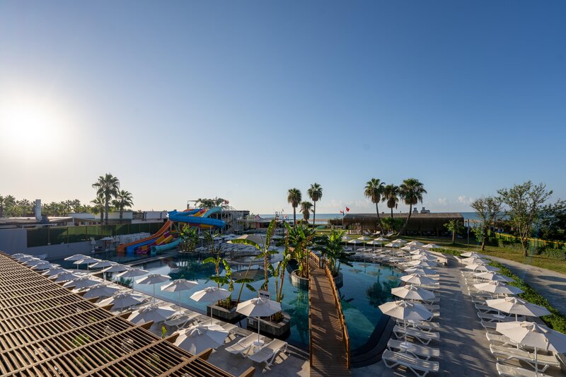 LUNA VISTA HOTEL