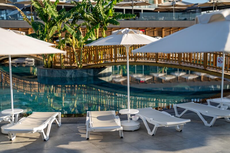 LUNA VISTA HOTEL