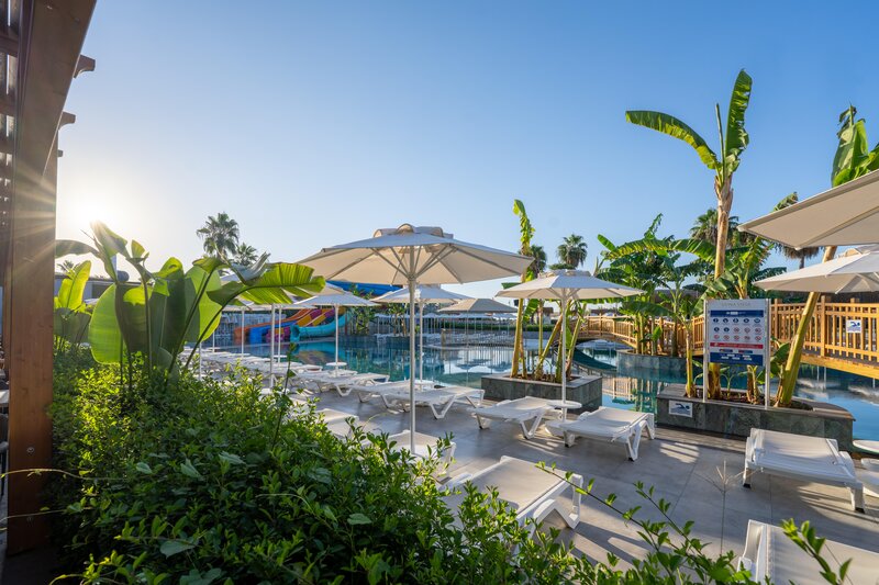 LUNA VISTA HOTEL