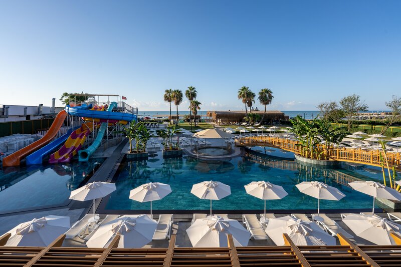 LUNA VISTA HOTEL